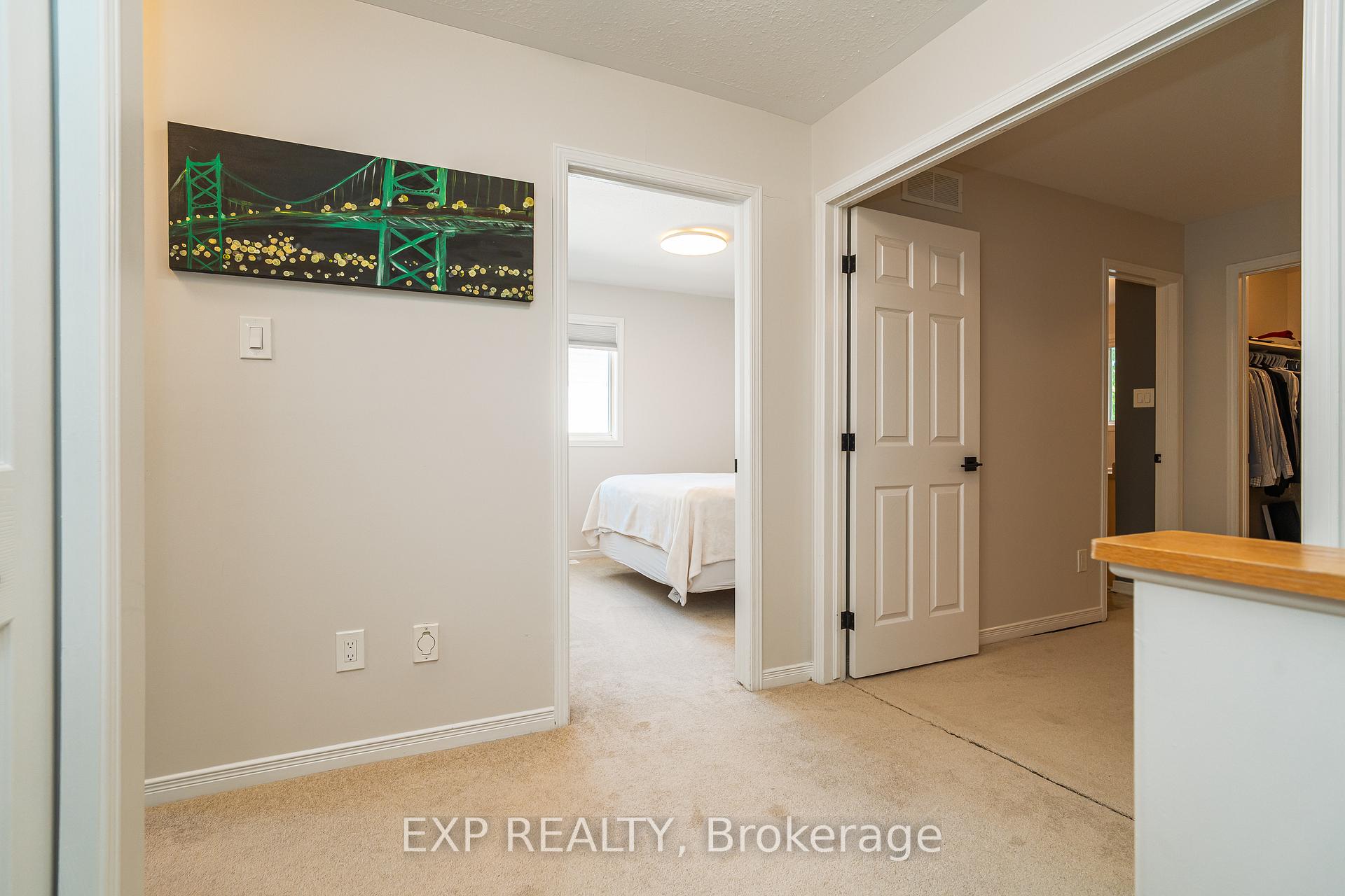 Photo 23 of 66 Newcastle Avenue, Ottawa, Kanata - Morgan's Grant/South March — HOMEH