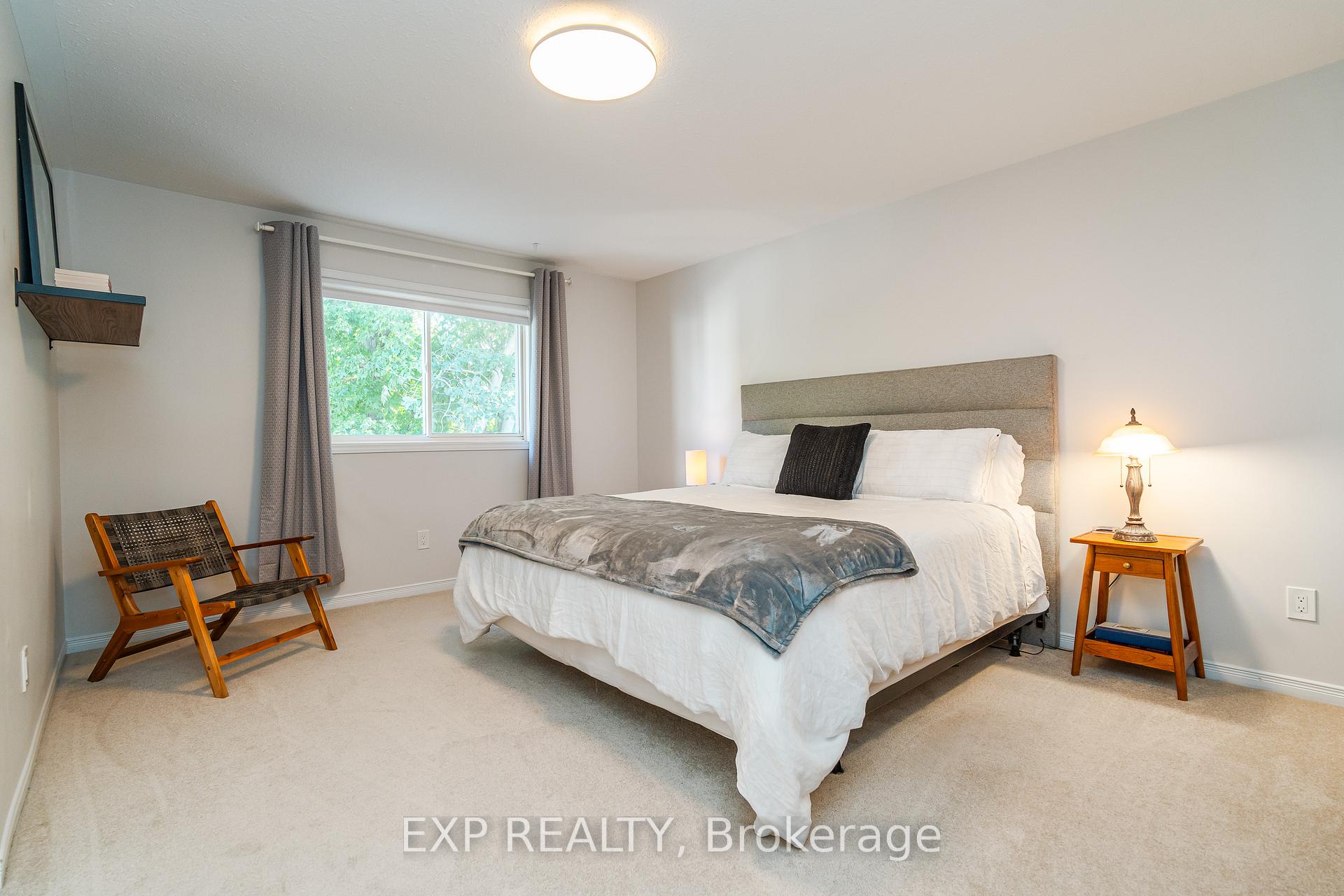 Photo 30 of 66 Newcastle Avenue, Ottawa, Kanata - Morgan's Grant/South March — HOMEH