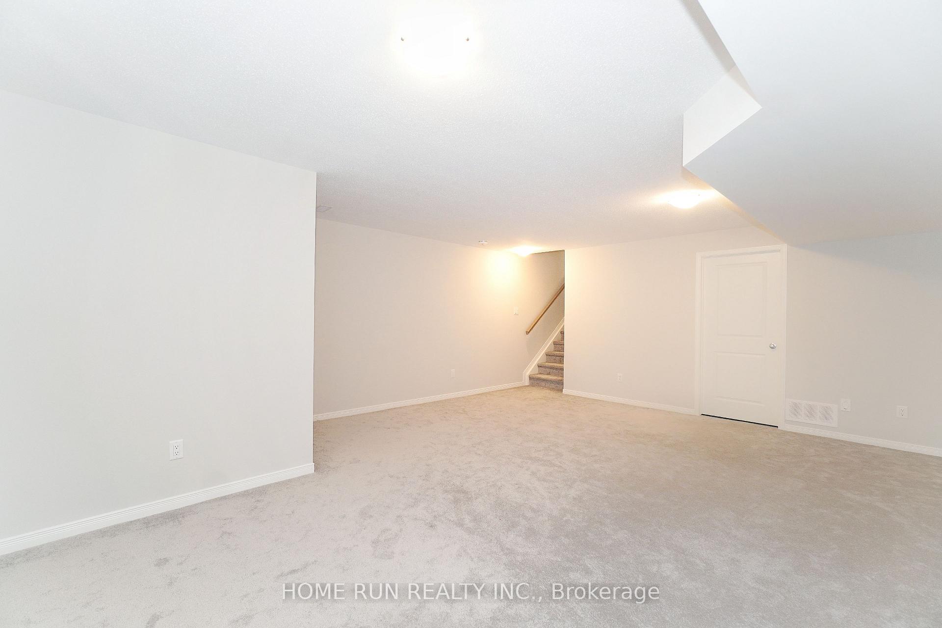 Photo 29 of 848 Paseana Place, Ottawa, Kanata - Emerald Meadows/Trailwest — HOMEH