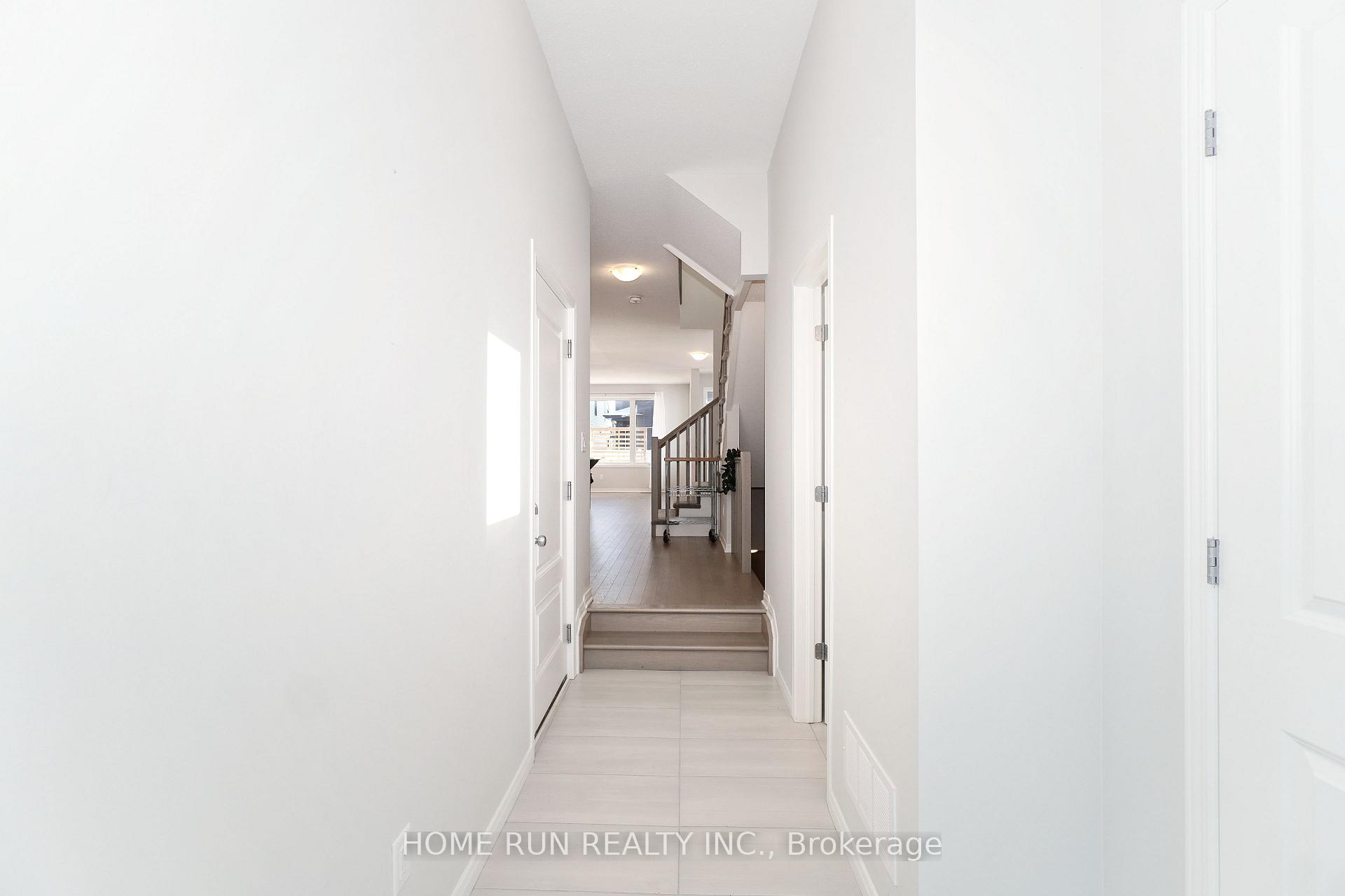 Photo 32 of 848 Paseana Place, Ottawa, Kanata - Emerald Meadows/Trailwest — HOMEH
