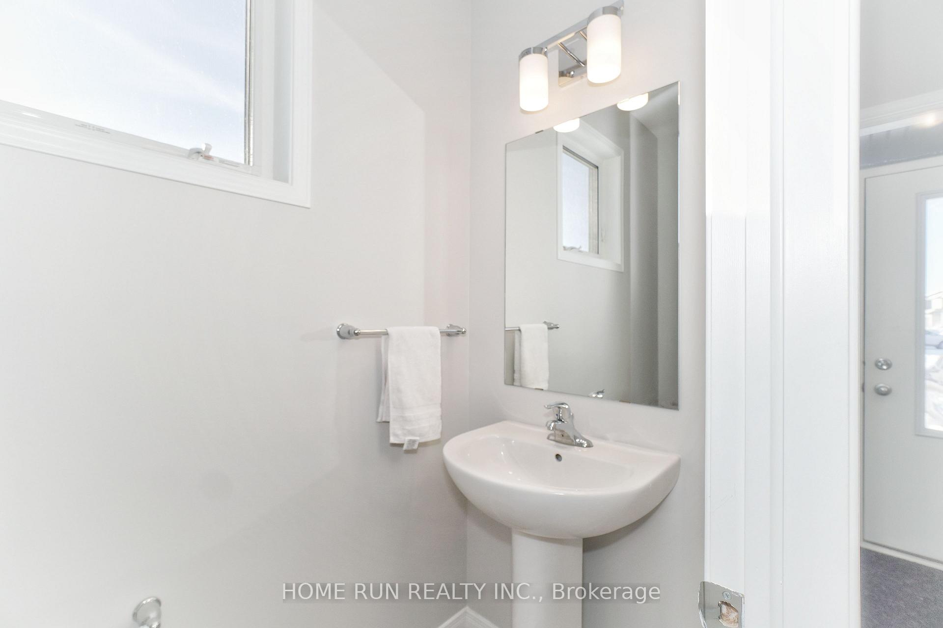 Photo 33 of 848 Paseana Place, Ottawa, Kanata - Emerald Meadows/Trailwest — HOMEH