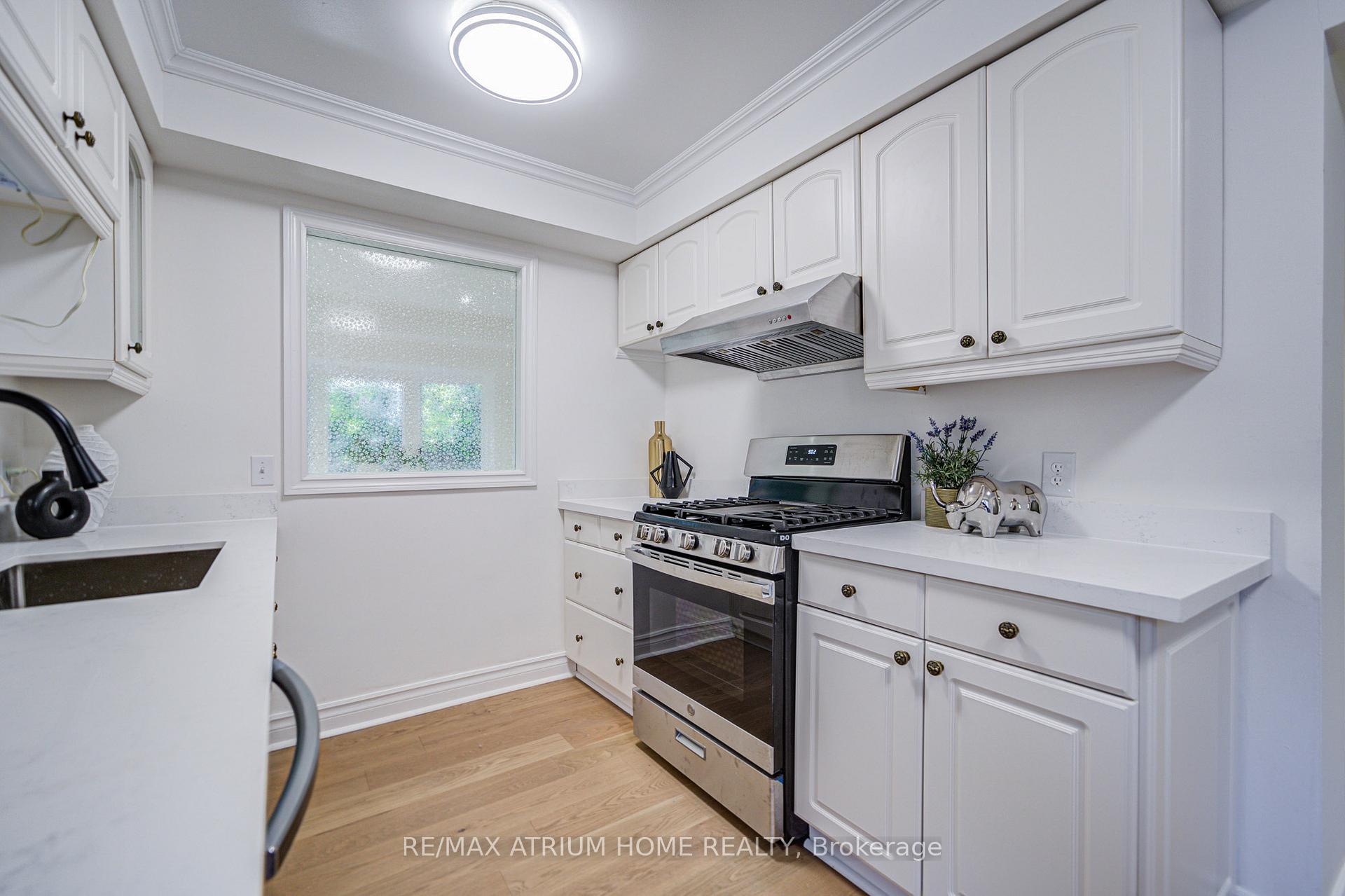Photo 15 of 77 Karma Road, Markham, Markville — HOMEH