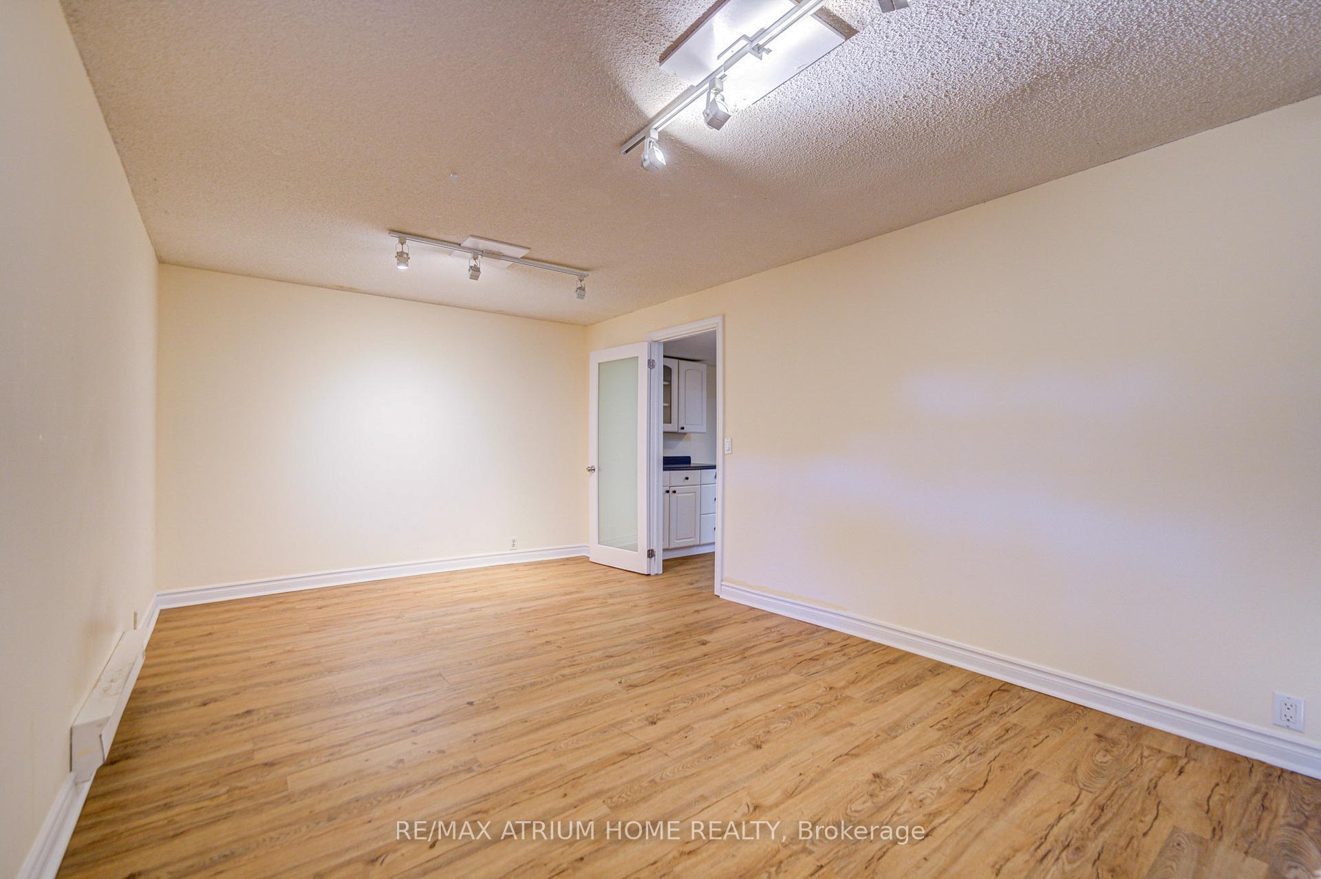 Photo 34 of 77 Karma Road, Markham, Markville — HOMEH
