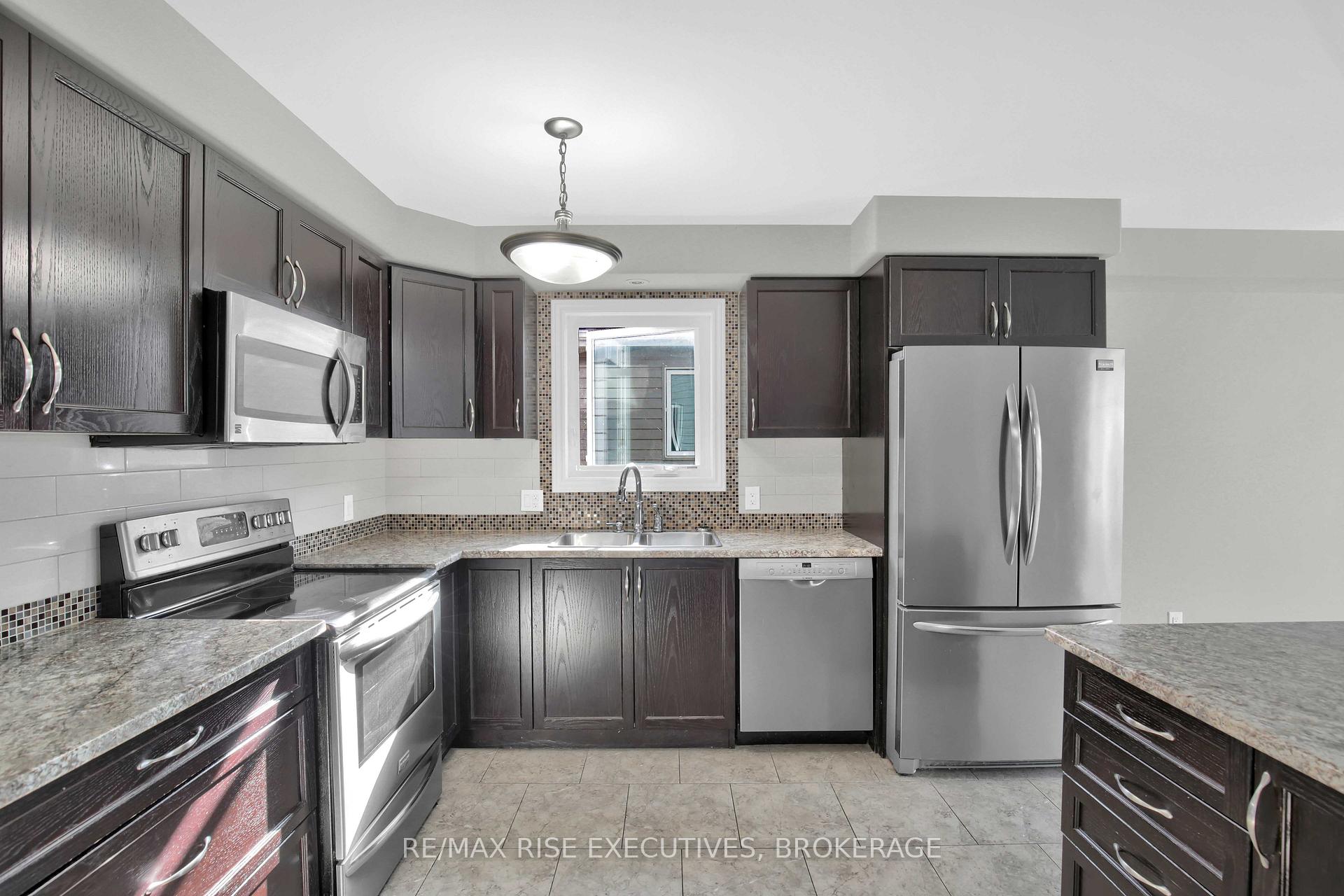 Photo 8 of 1435 Kendal Avenue, Kingston, City Northwest — HOMEH