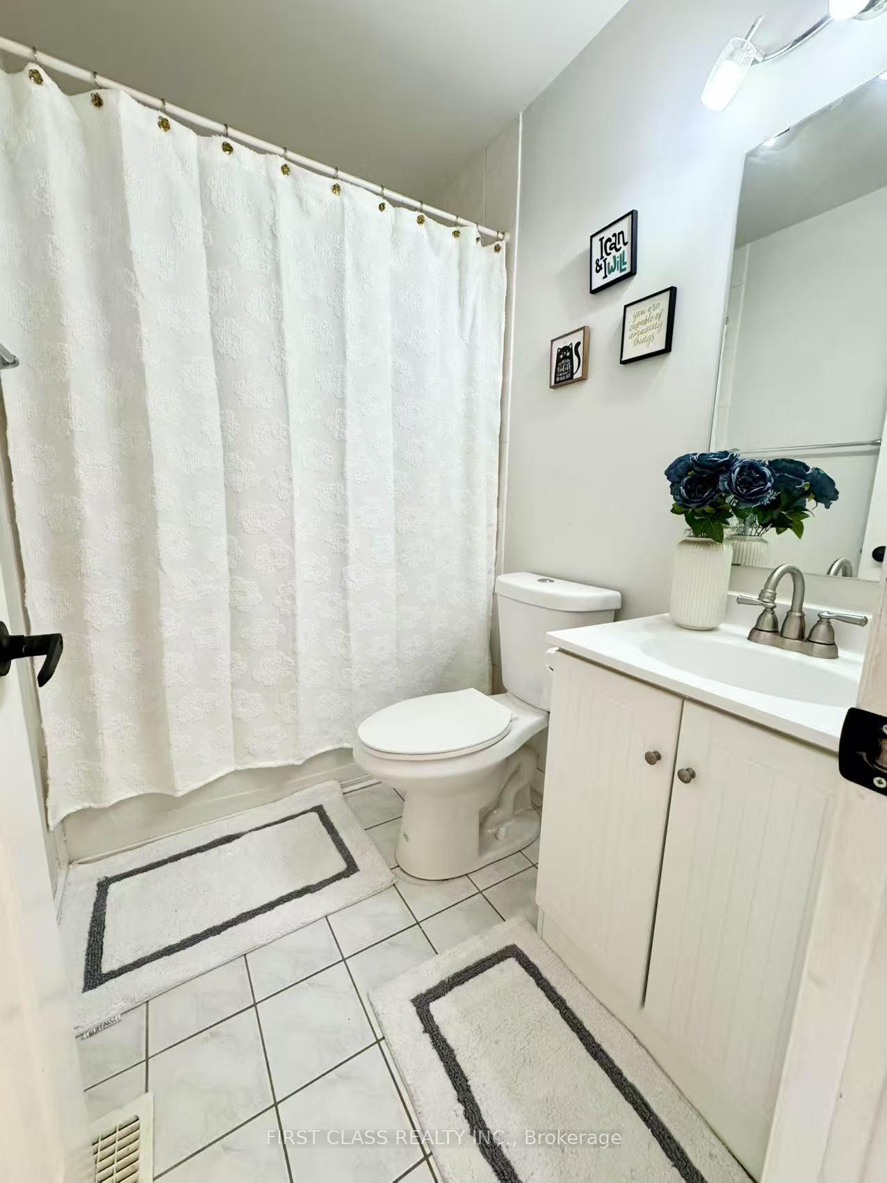 Photo 6 of 207 Bur Oak Avenue, Markham, Berczy — HOMEH