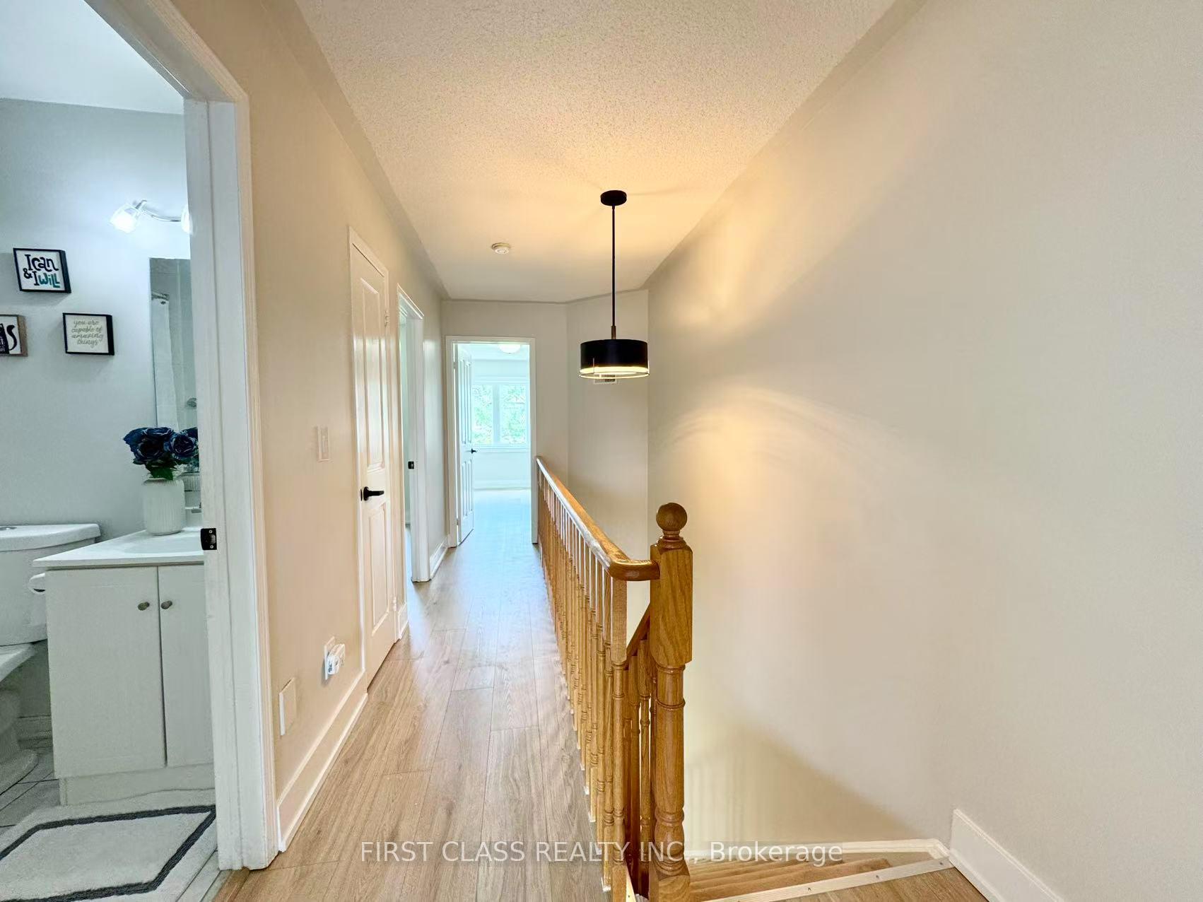 Photo 15 of 207 Bur Oak Avenue, Markham, Berczy — HOMEH
