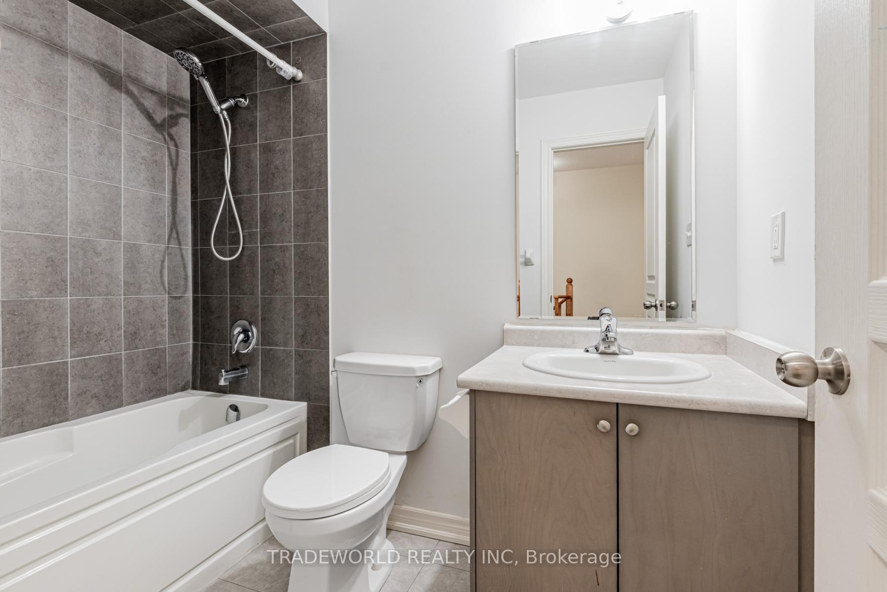 Photo 35 of 11 Roy Grove Way, Markham, Greensborough — HOMEH