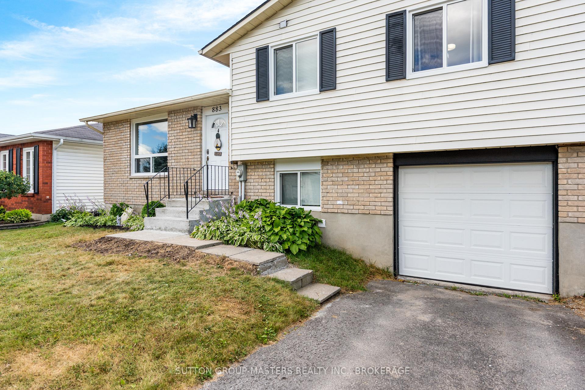 Photo 4 of 883 Old Colony Road, Kingston, North of Taylor-Kidd Blvd — HOMEH