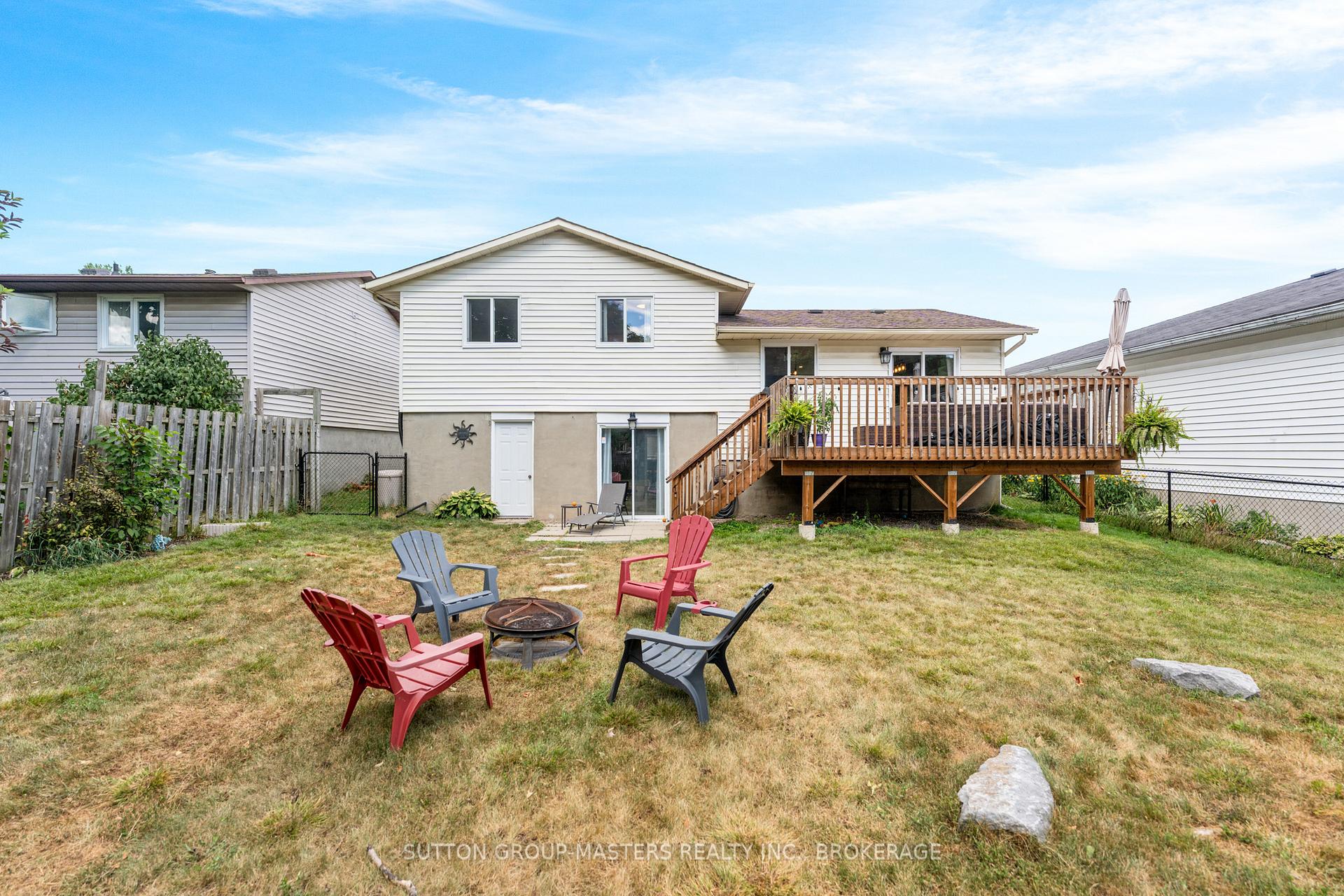 Photo 37 of 883 Old Colony Road, Kingston, North of Taylor-Kidd Blvd — HOMEH