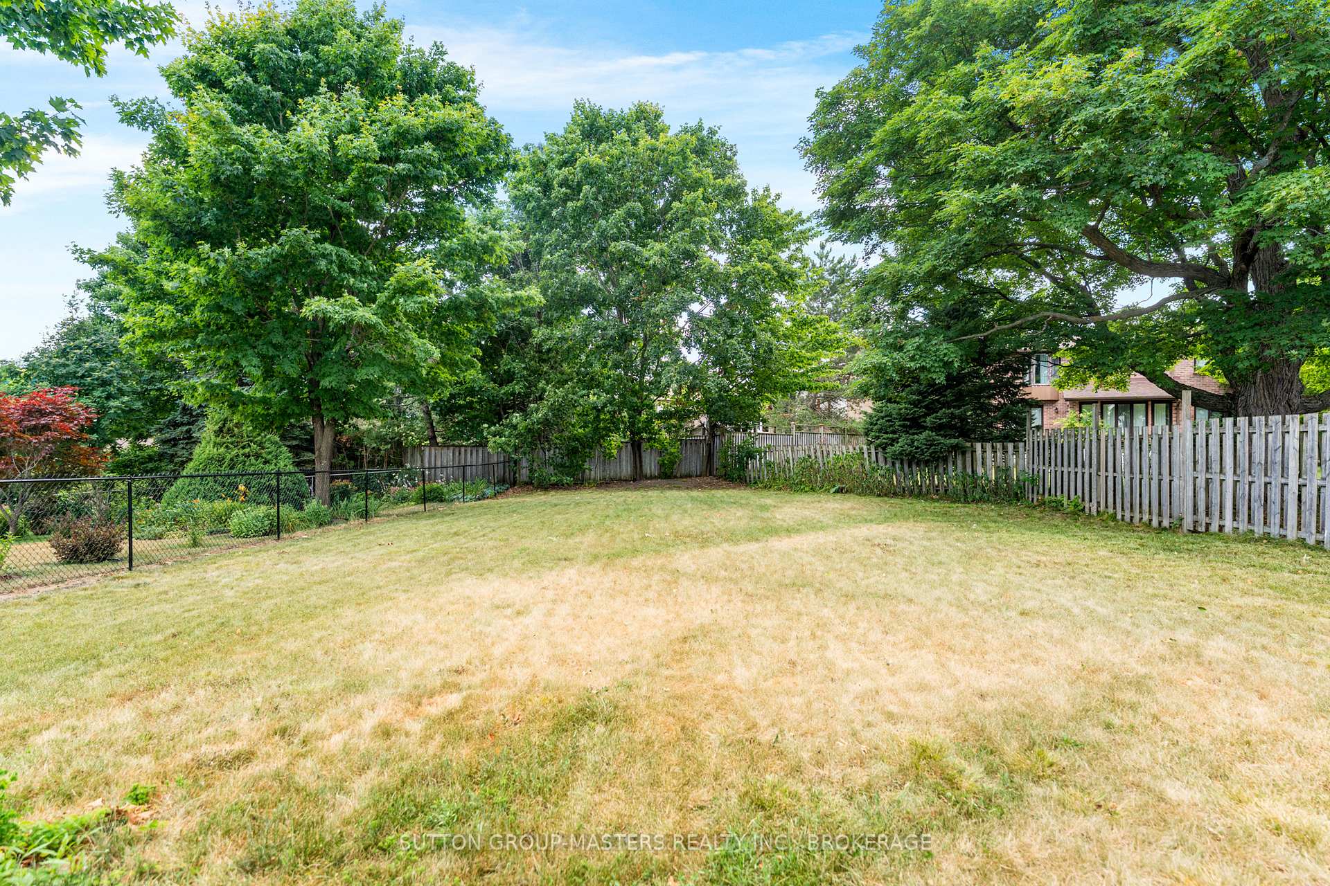 Photo 38 of 883 Old Colony Road, Kingston, North of Taylor-Kidd Blvd — HOMEH