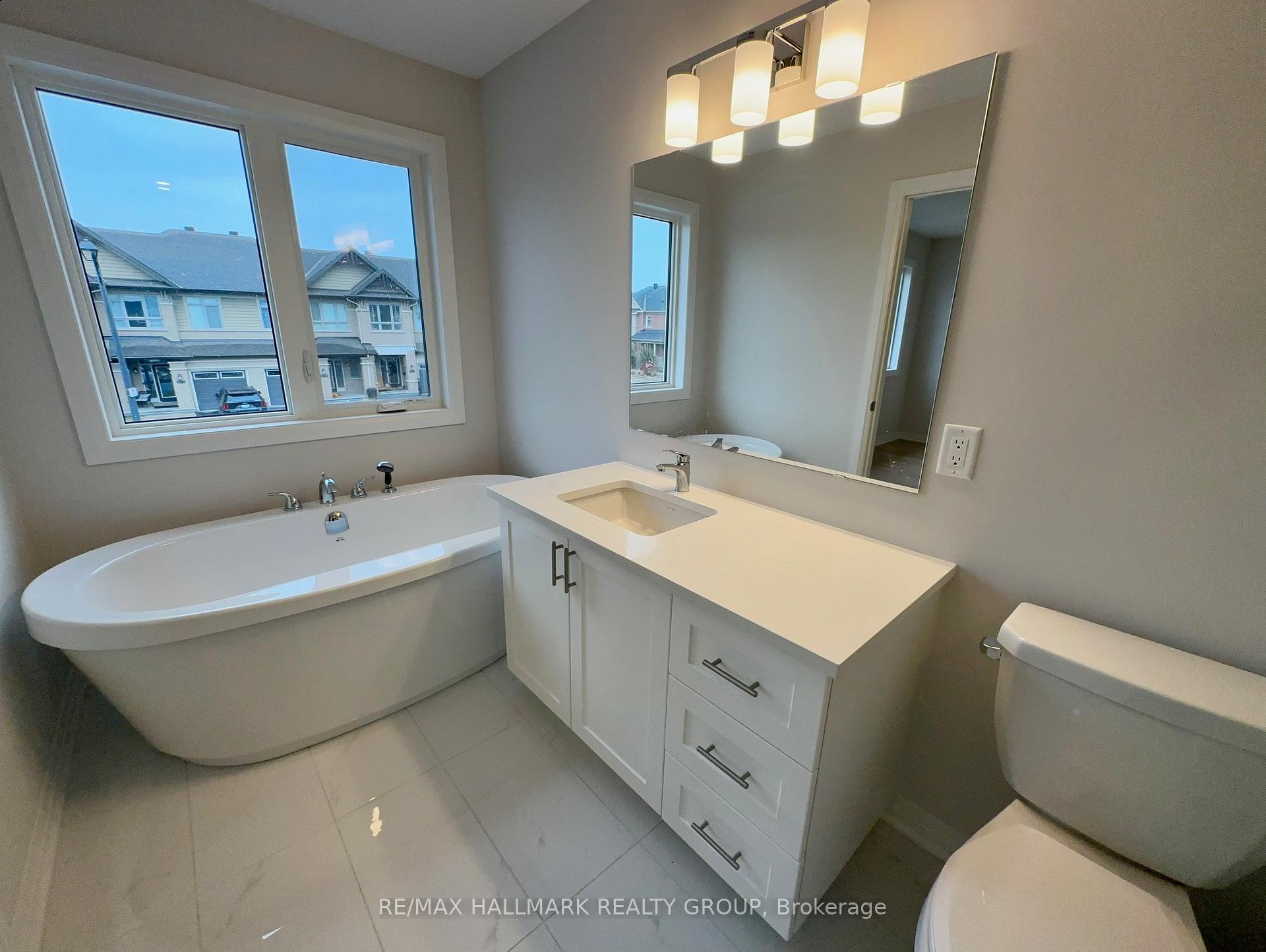 Photo 15 of 276 Livery Street, Ottawa, Kanata - Emerald Meadows/Trailwest — HOMEH