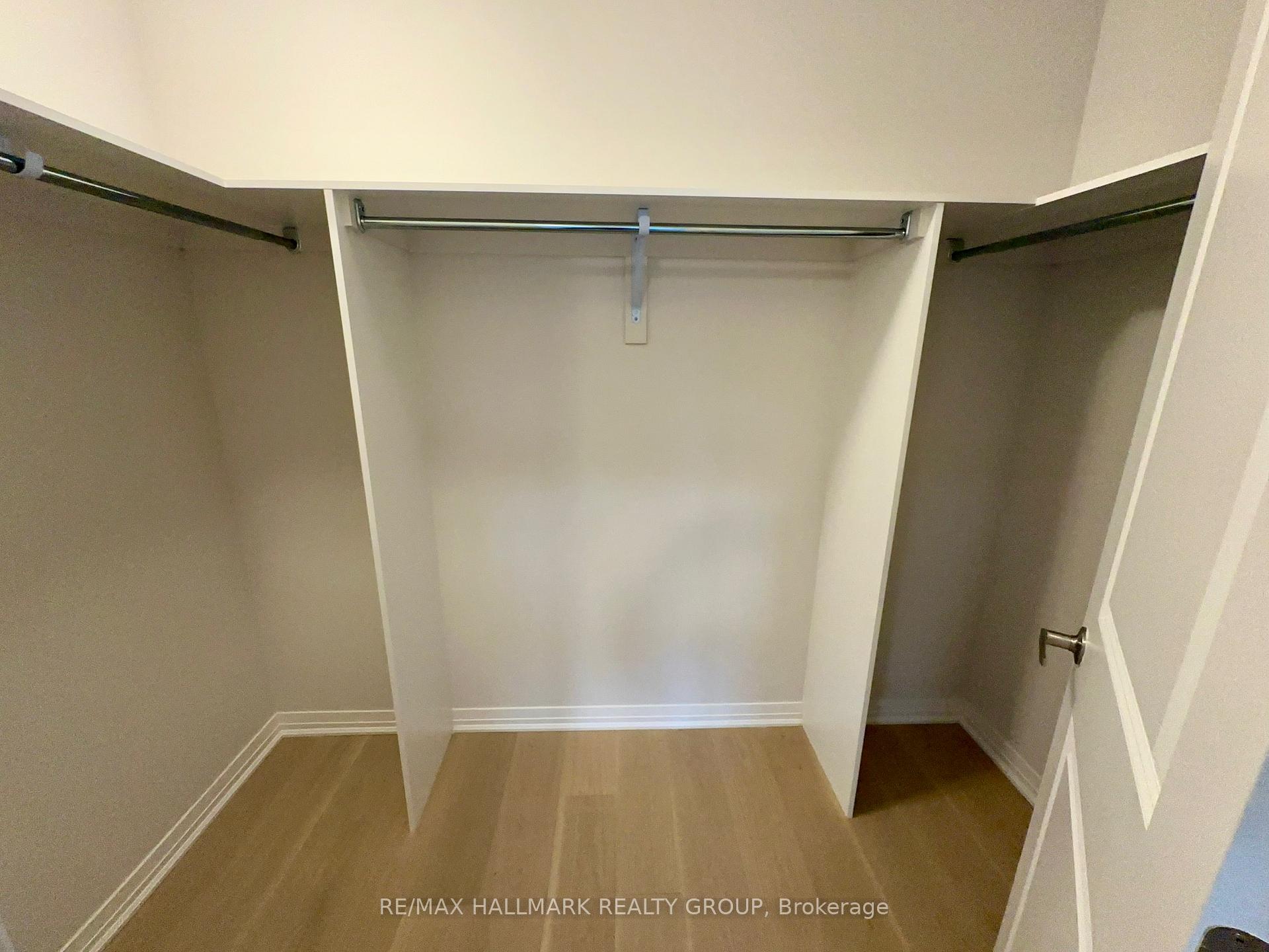 Photo 17 of 276 Livery Street, Ottawa, Kanata - Emerald Meadows/Trailwest — HOMEH