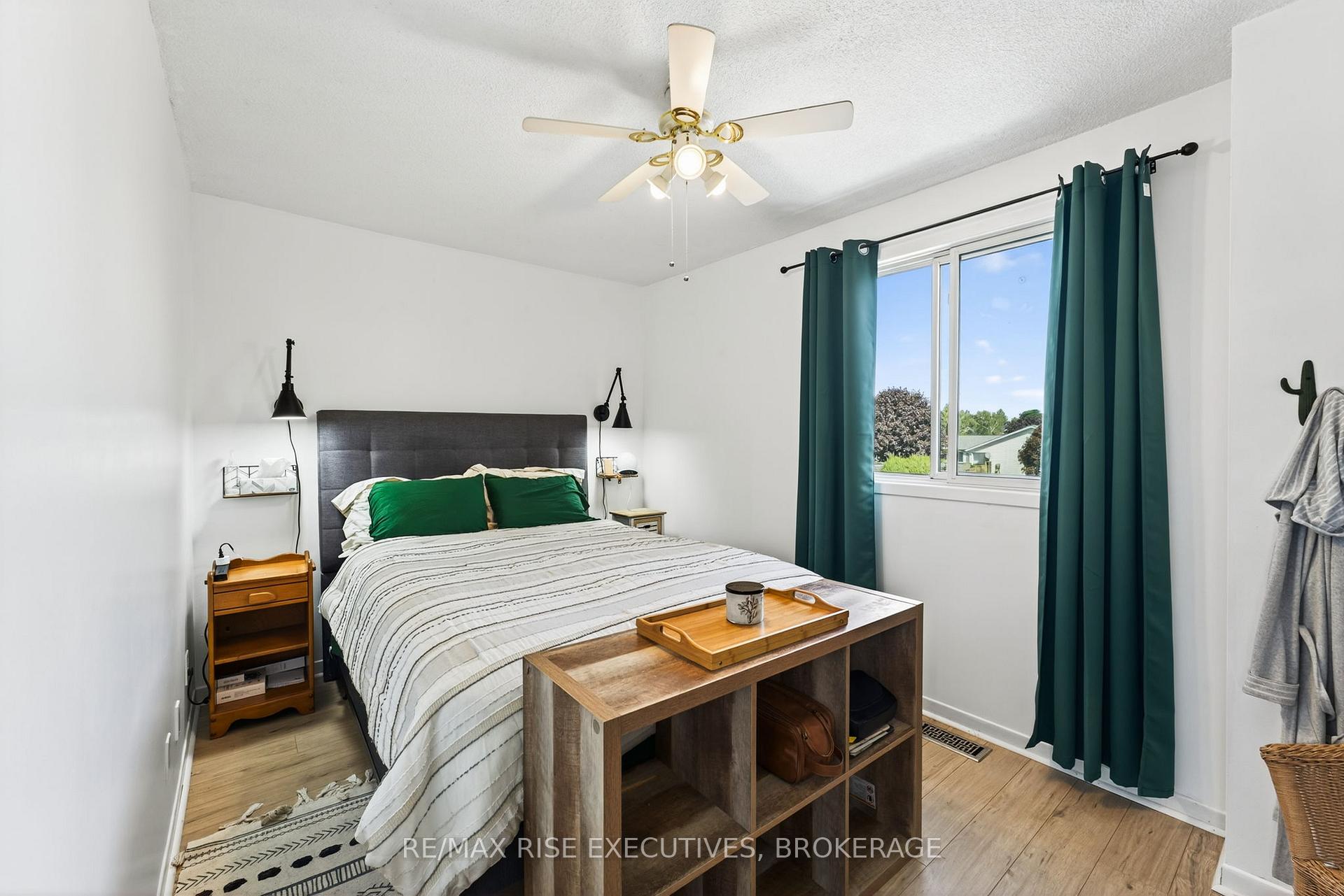 Photo 24 of 794 Littlestone Crescent, Kingston, East Gardiners Rd — HOMEH