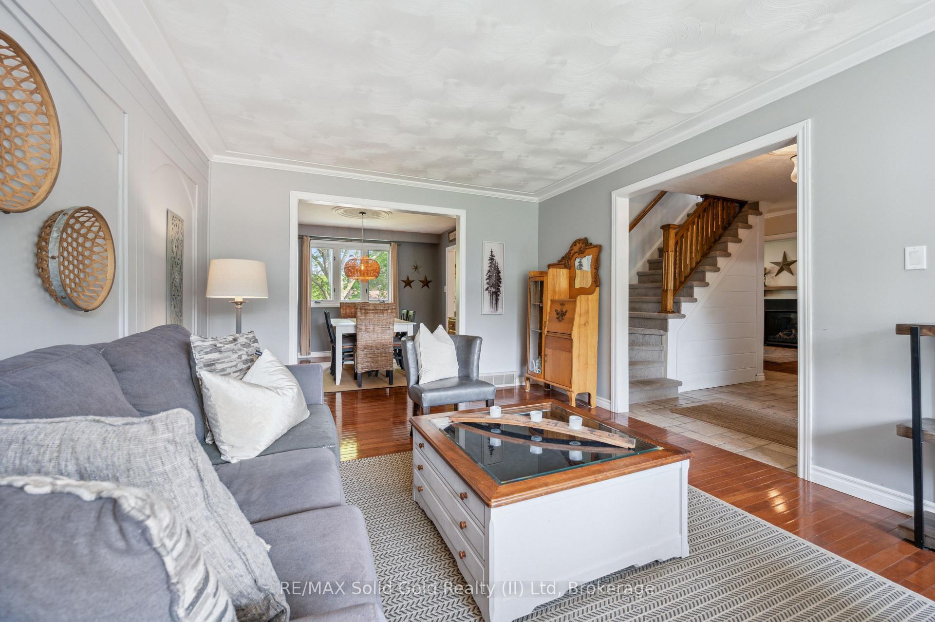 Photo 8 of 44 Sandsprings Court, Kitchener — HOMEH