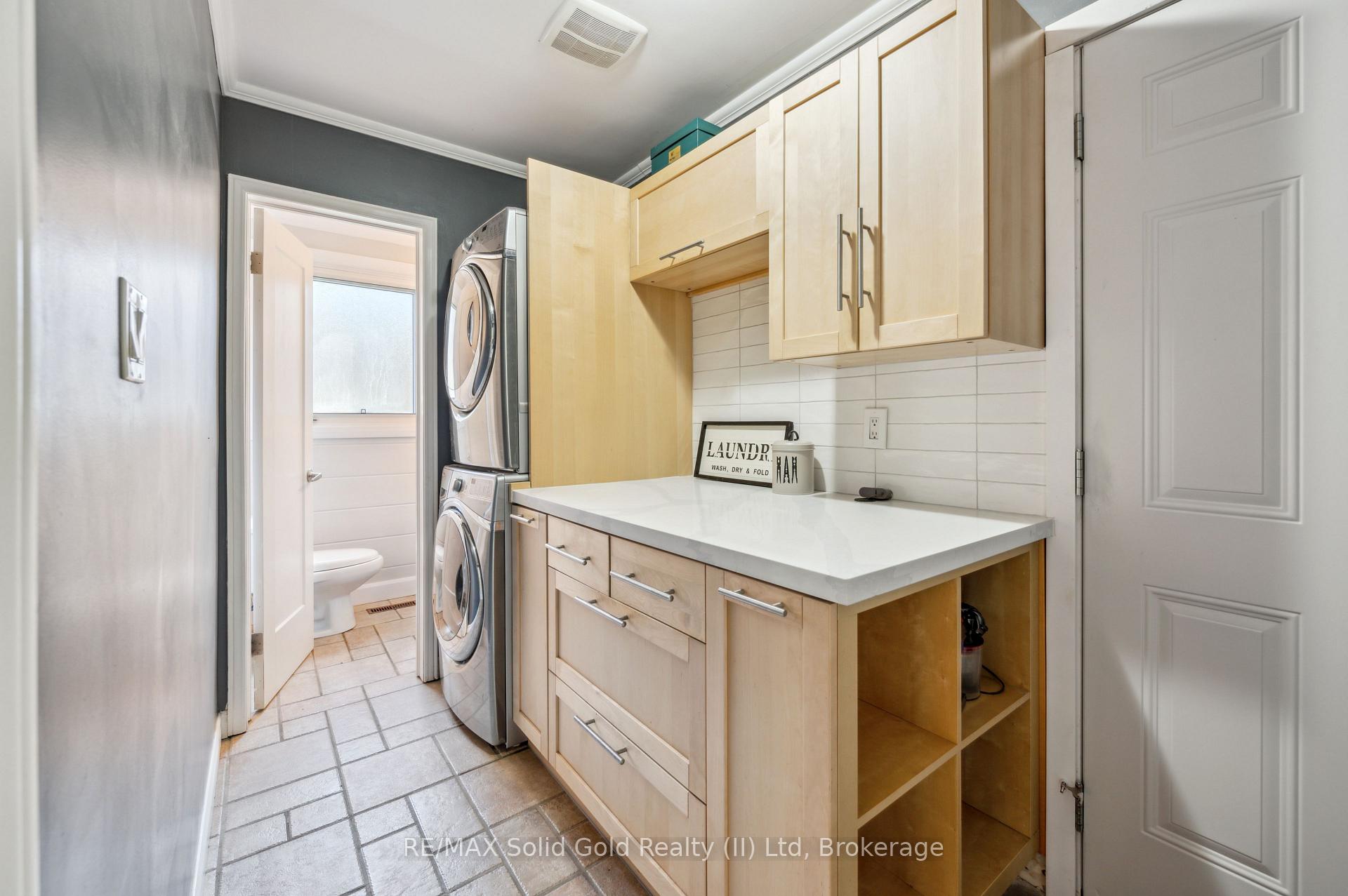 Photo 18 of 44 Sandsprings Court, Kitchener — HOMEH