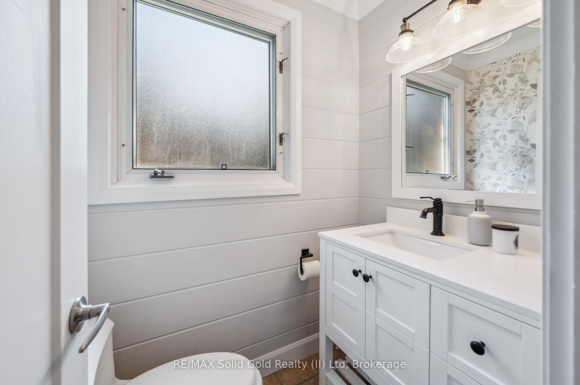 Photo 19 of 44 Sandsprings Court, Kitchener — HOMEH