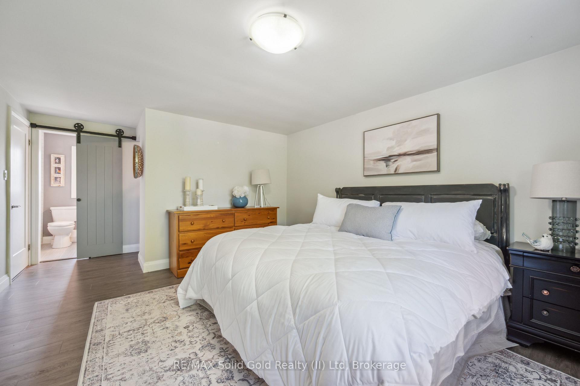 Photo 22 of 44 Sandsprings Court, Kitchener — HOMEH