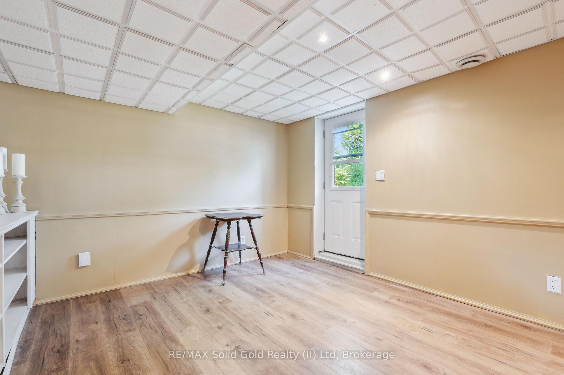 Photo 33 of 44 Sandsprings Court, Kitchener — HOMEH