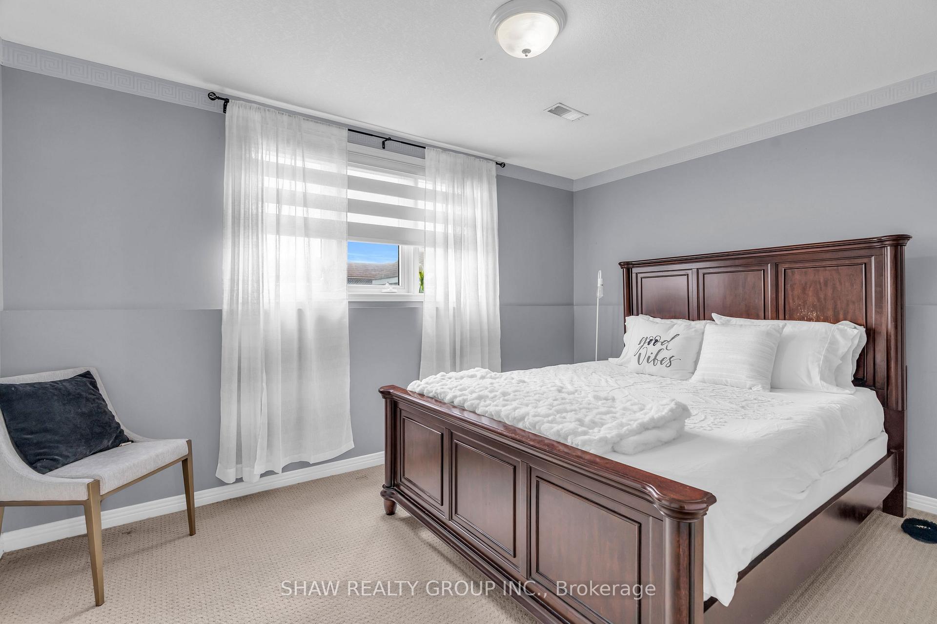 Photo 22 of 210 Misty Court, Kitchener — HOMEH