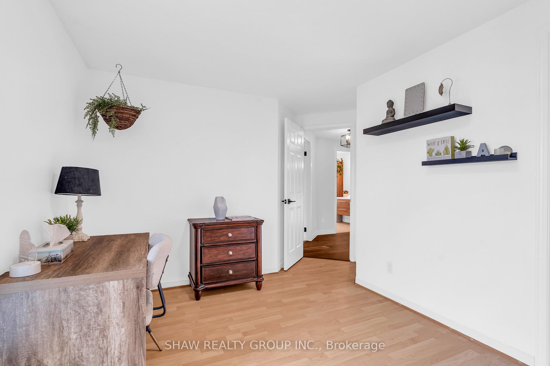Photo 27 of 210 Misty Court, Kitchener — HOMEH