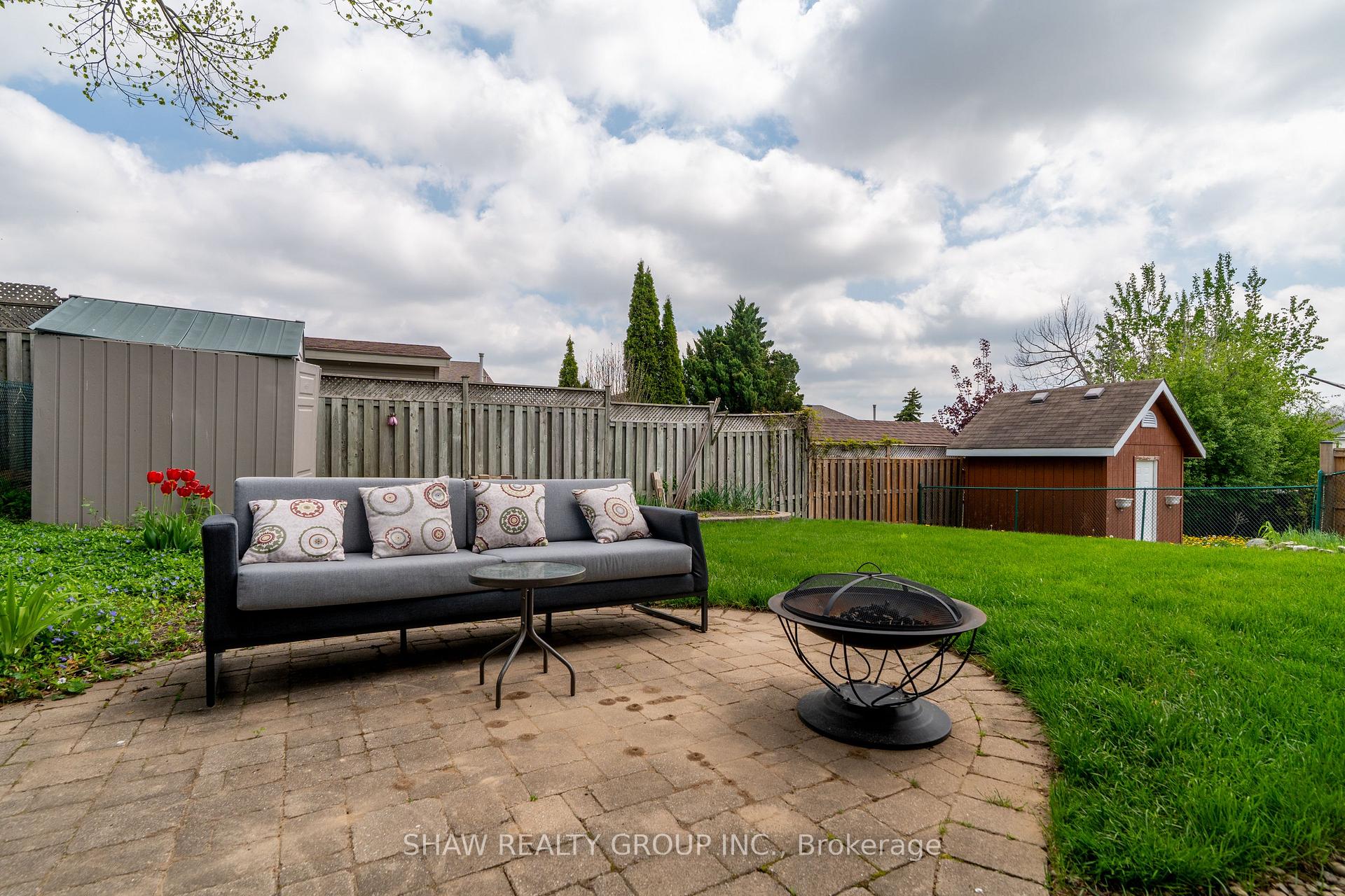Photo 39 of 210 Misty Court, Kitchener — HOMEH