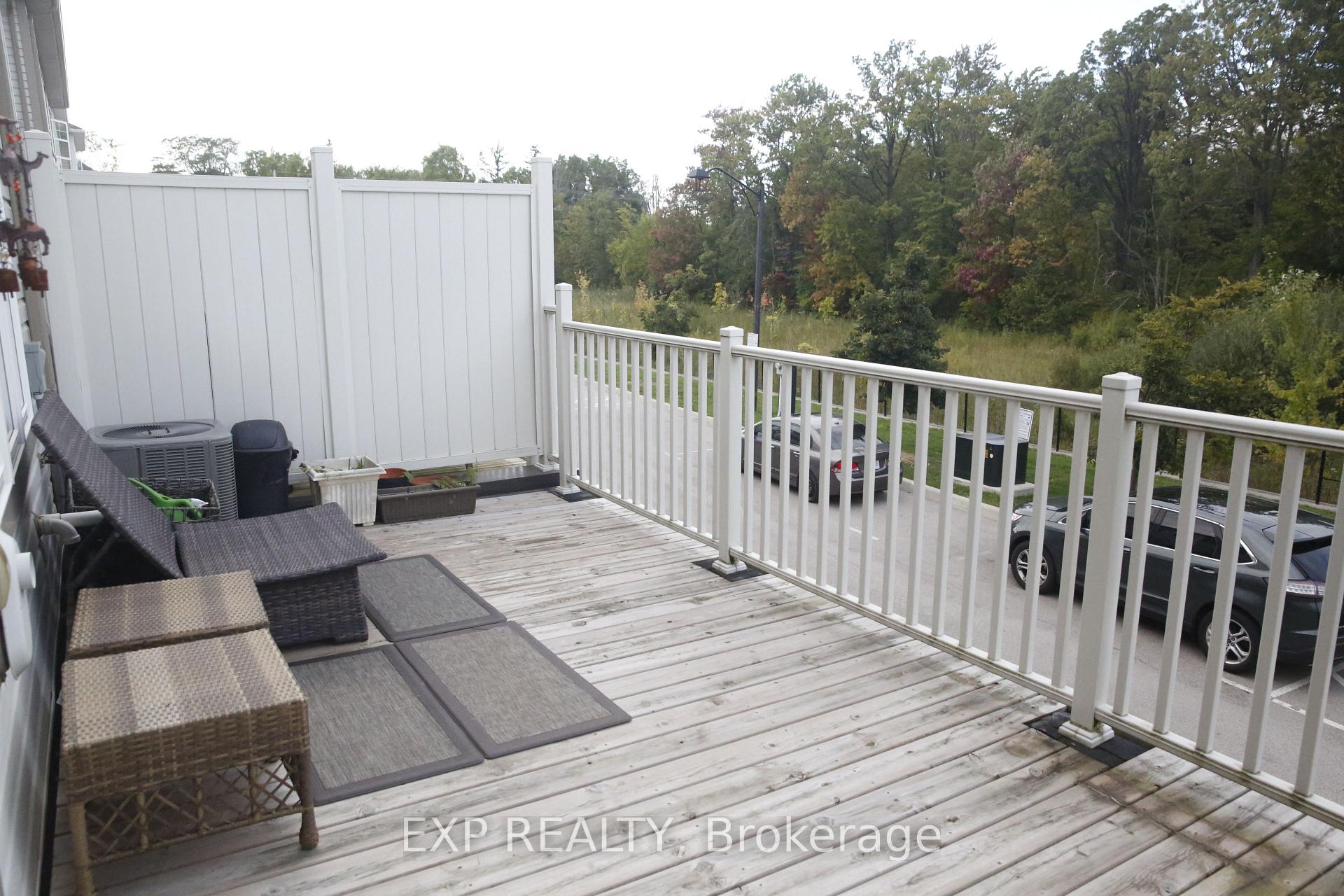 Photo 9 of Unit 10, 230 Avonsyde Boulevard, Hamilton, Waterdown — HOMEH