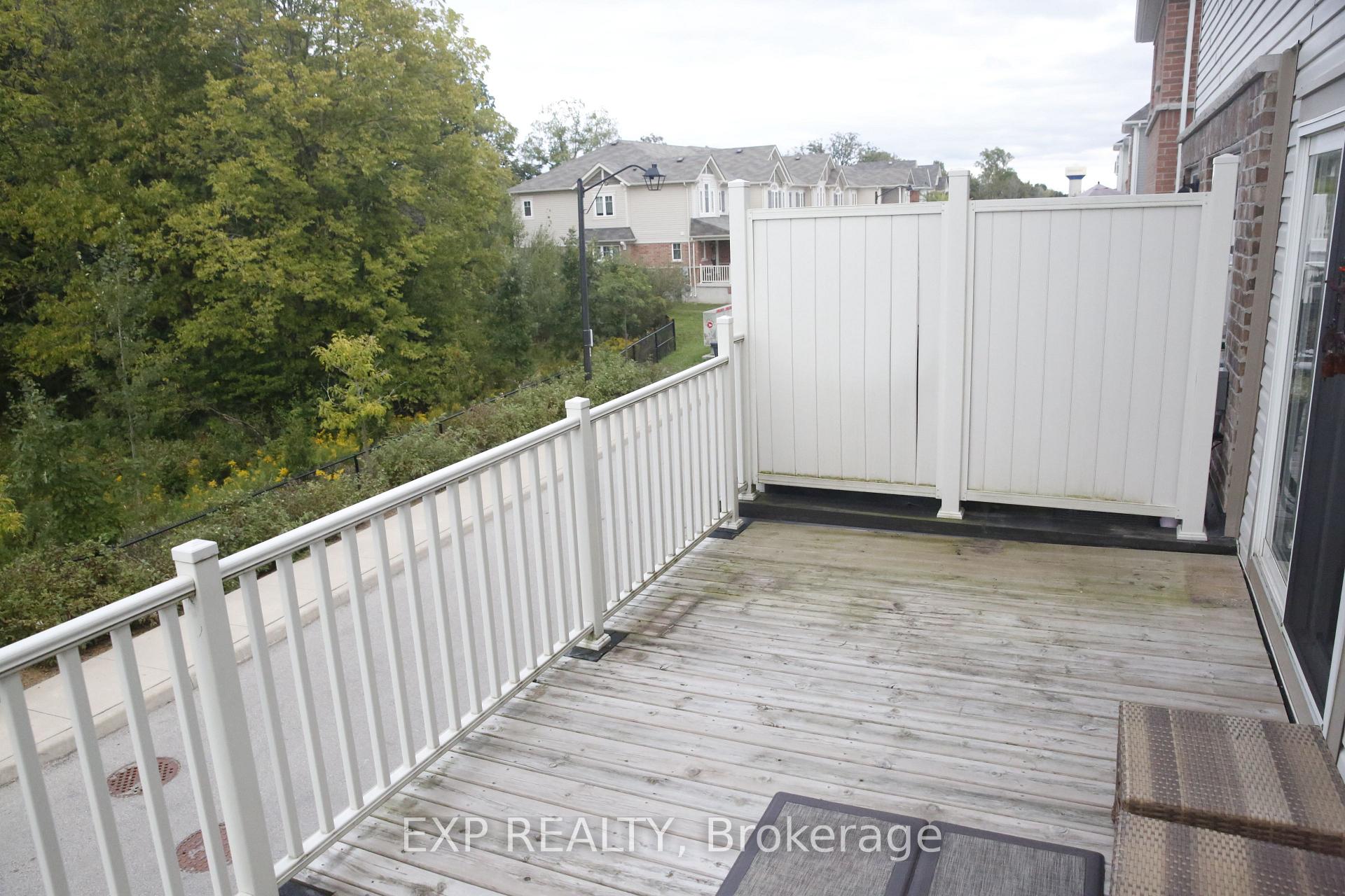 Photo 10 of Unit 10, 230 Avonsyde Boulevard, Hamilton, Waterdown — HOMEH