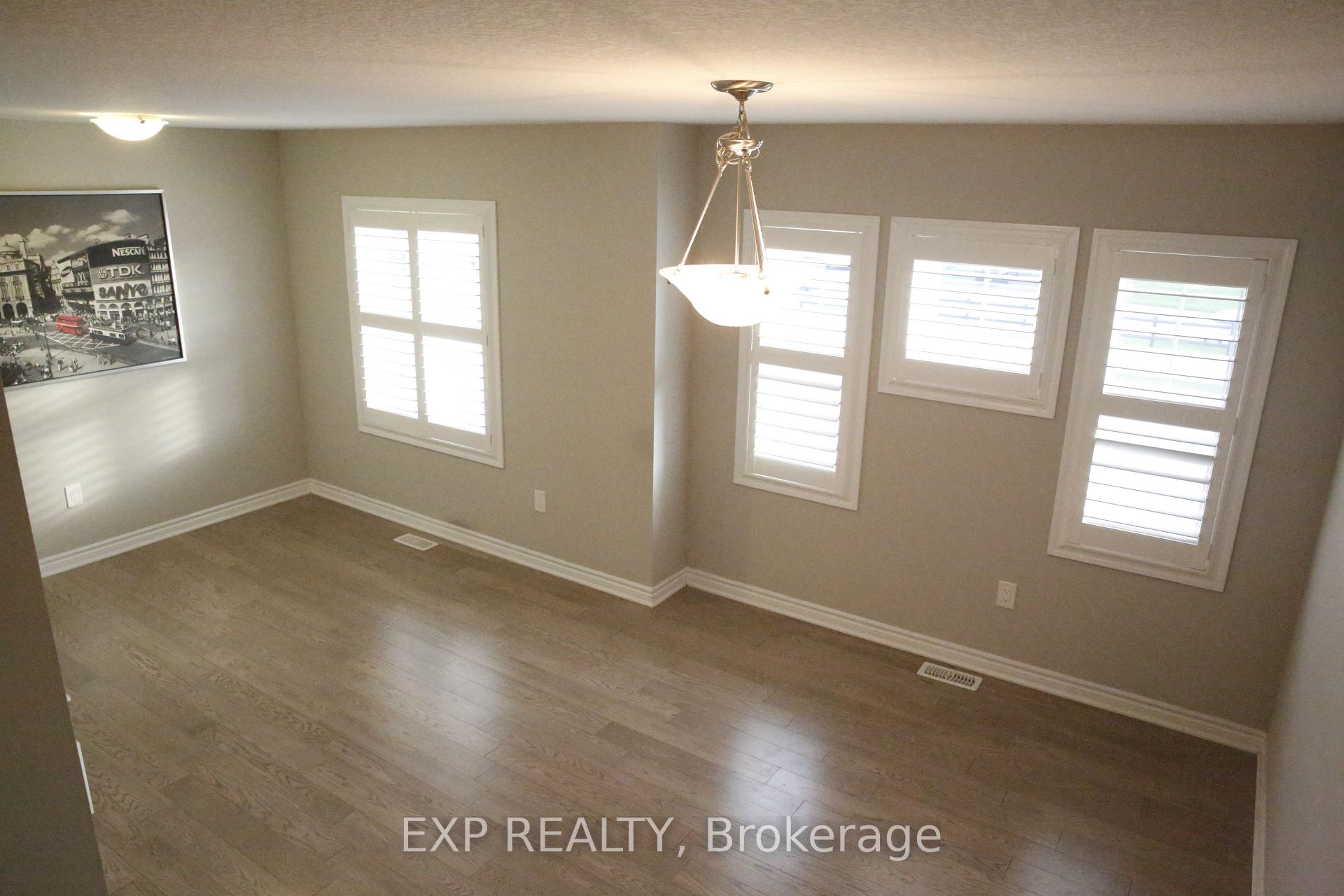 Photo 18 of Unit 10, 230 Avonsyde Boulevard, Hamilton, Waterdown — HOMEH