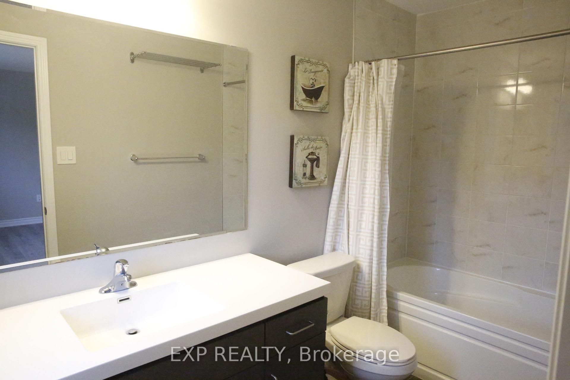 Photo 21 of Unit 10, 230 Avonsyde Boulevard, Hamilton, Waterdown — HOMEH