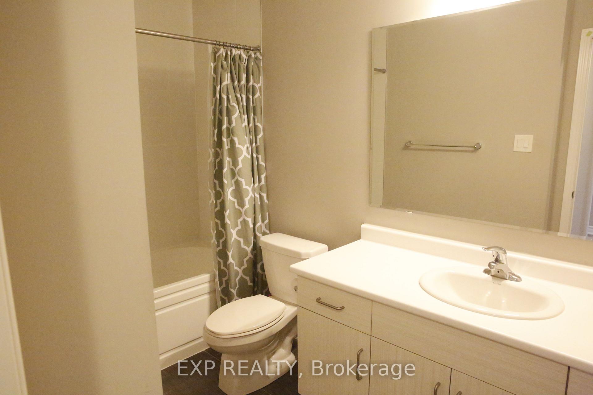 Photo 26 of Unit 10, 230 Avonsyde Boulevard, Hamilton, Waterdown — HOMEH