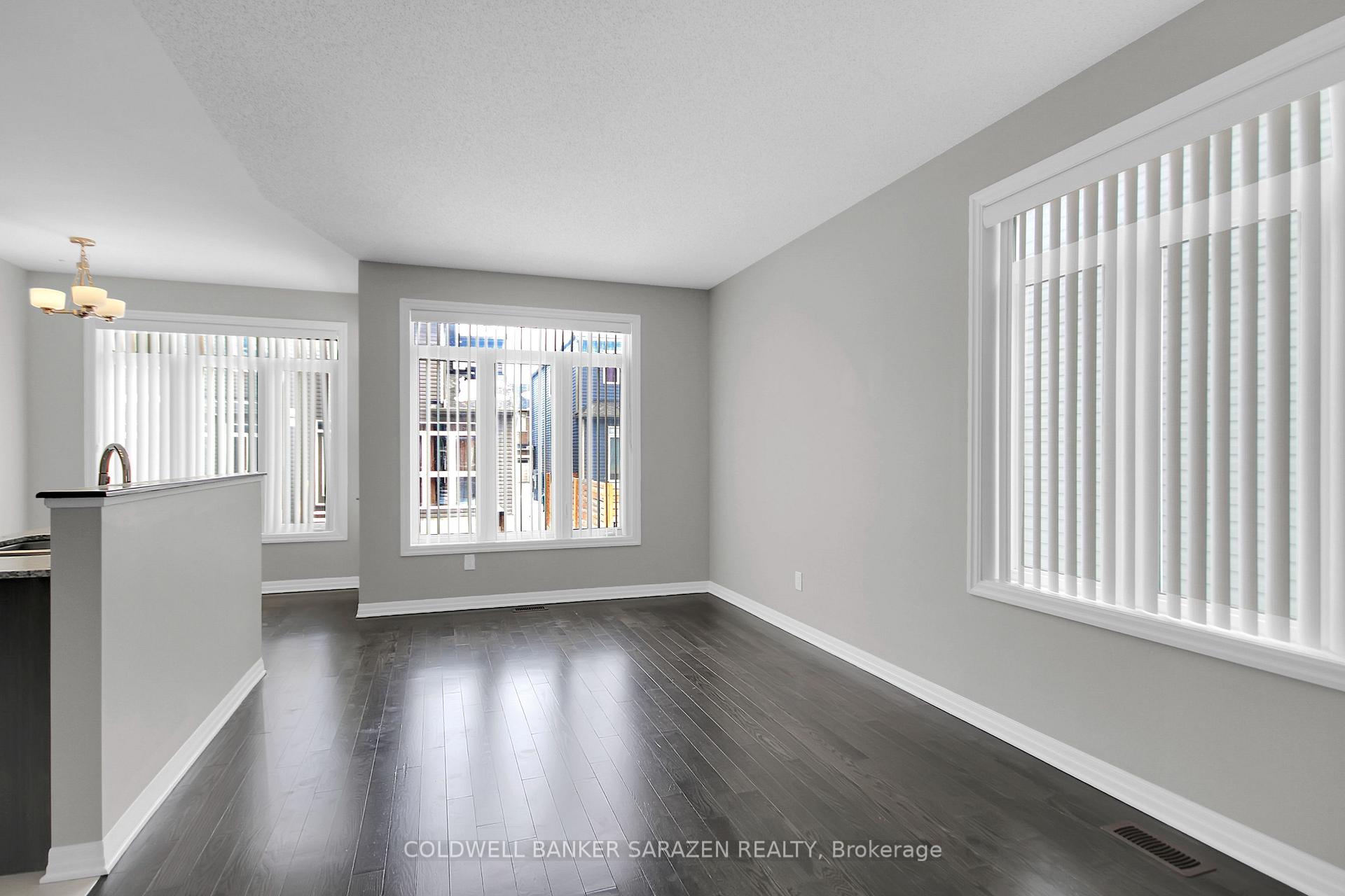 Photo 6 of 526 Rioja Street, Ottawa, Kanata - Emerald Meadows/Trailwest — HOMEH
