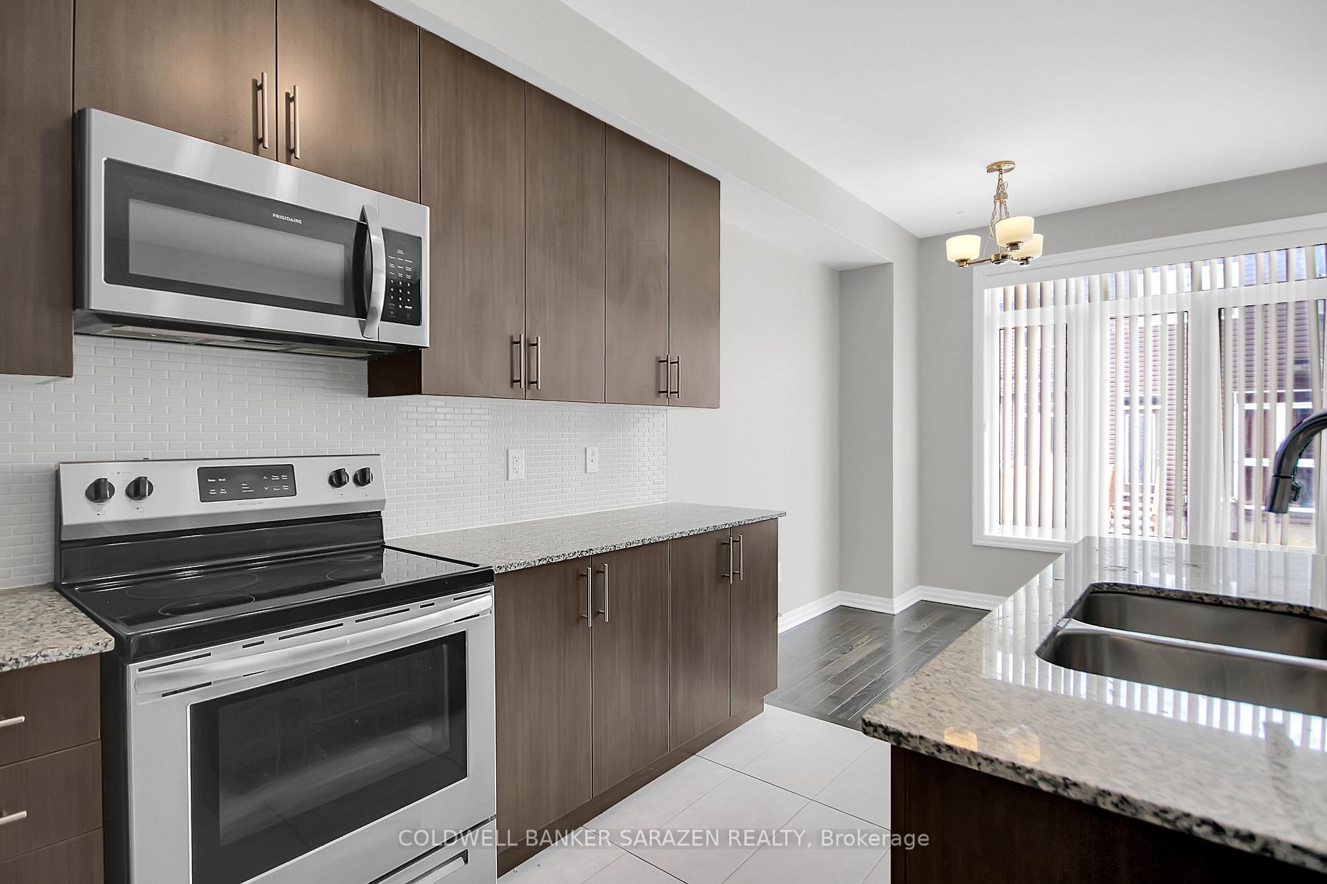 Photo 14 of 526 Rioja Street, Ottawa, Kanata - Emerald Meadows/Trailwest — HOMEH
