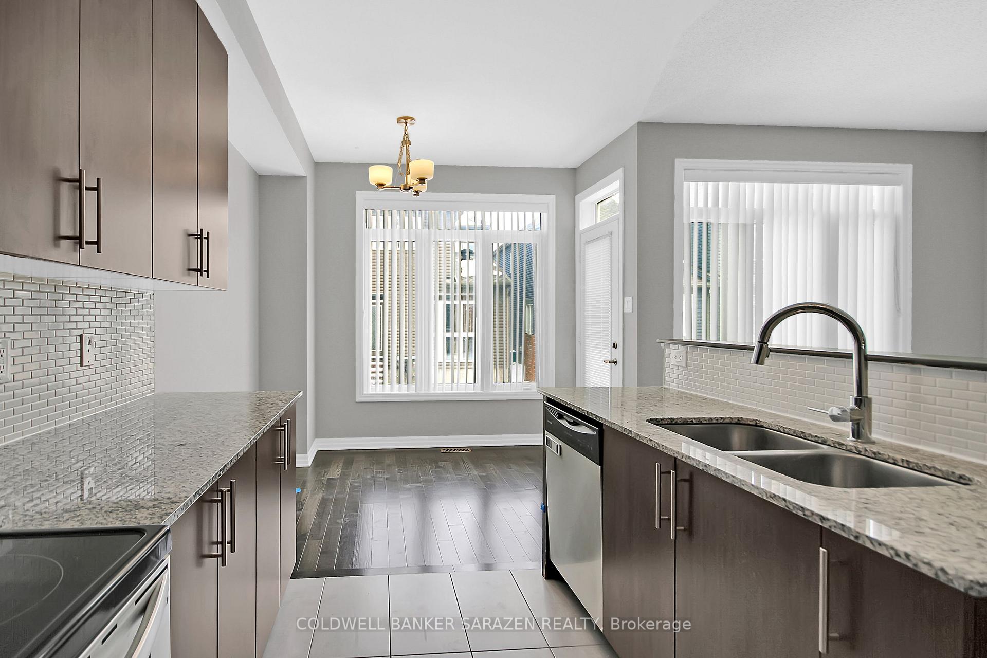 Photo 15 of 526 Rioja Street, Ottawa, Kanata - Emerald Meadows/Trailwest — HOMEH