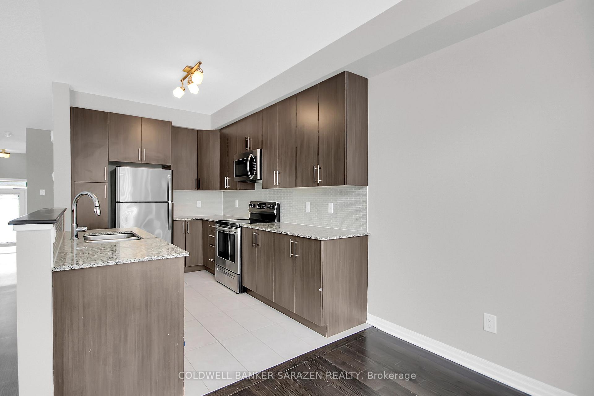Photo 17 of 526 Rioja Street, Ottawa, Kanata - Emerald Meadows/Trailwest — HOMEH