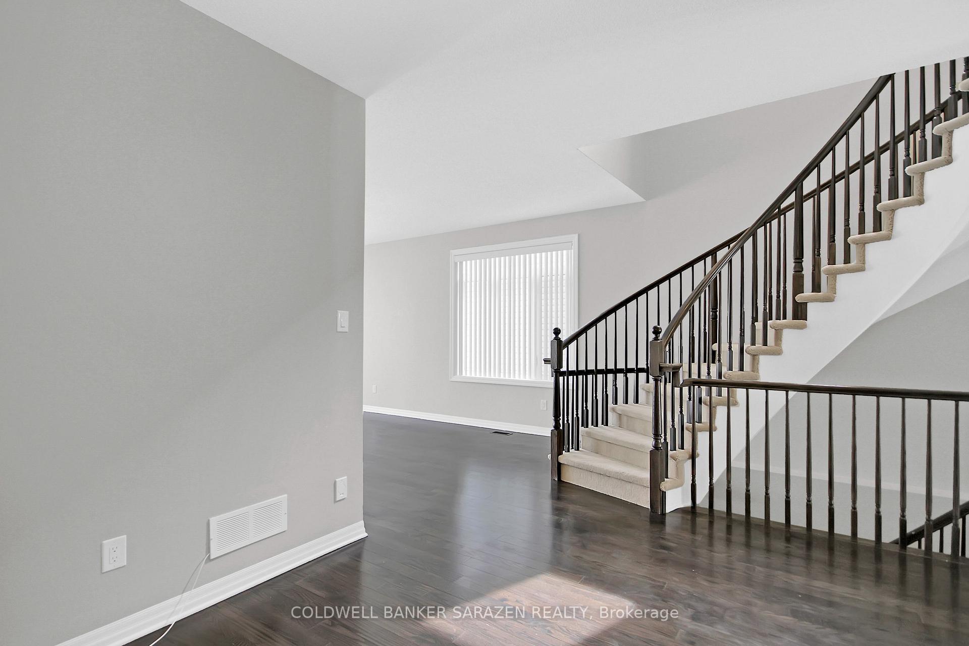 Photo 22 of 526 Rioja Street, Ottawa, Kanata - Emerald Meadows/Trailwest — HOMEH