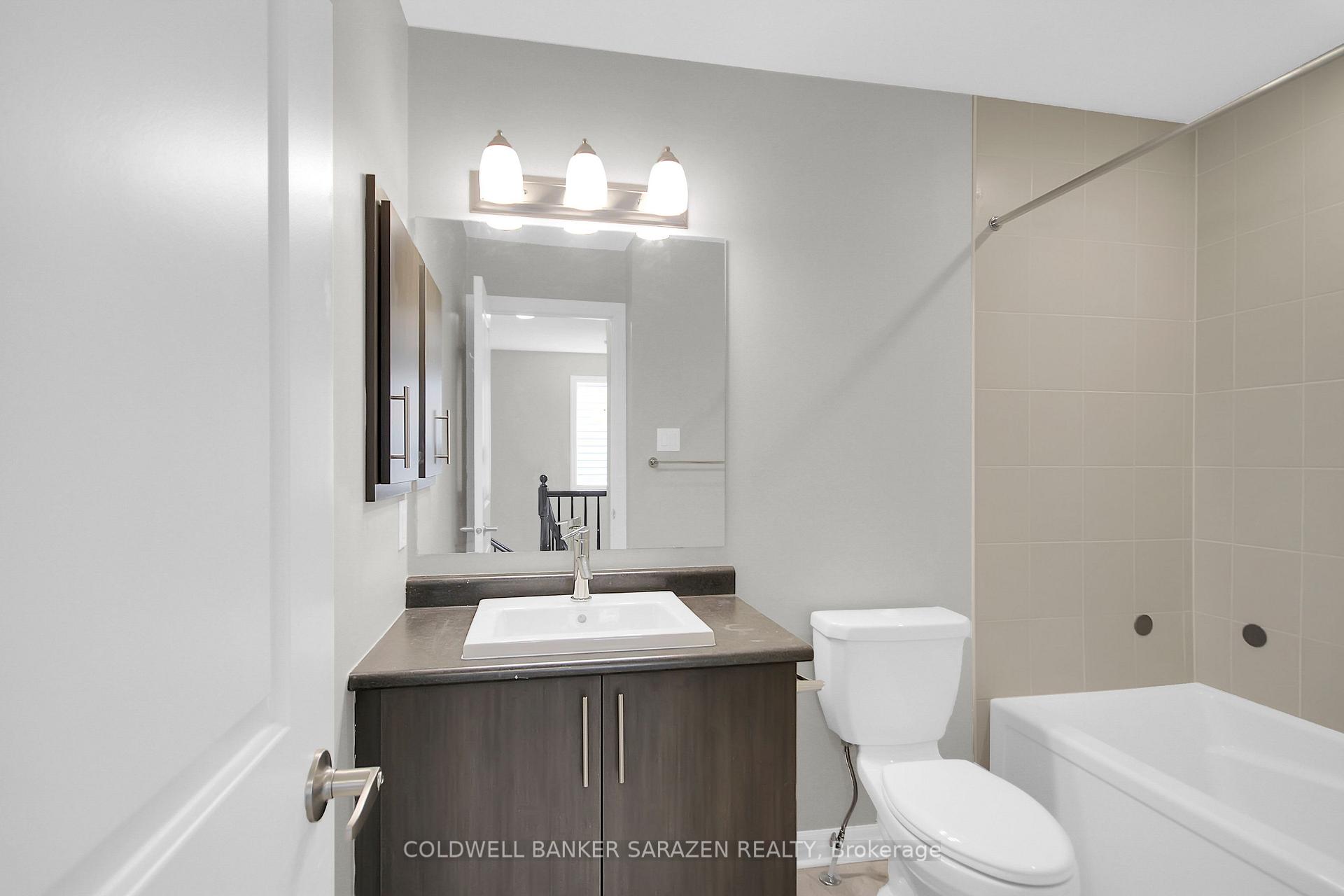 Photo 34 of 526 Rioja Street, Ottawa, Kanata - Emerald Meadows/Trailwest — HOMEH