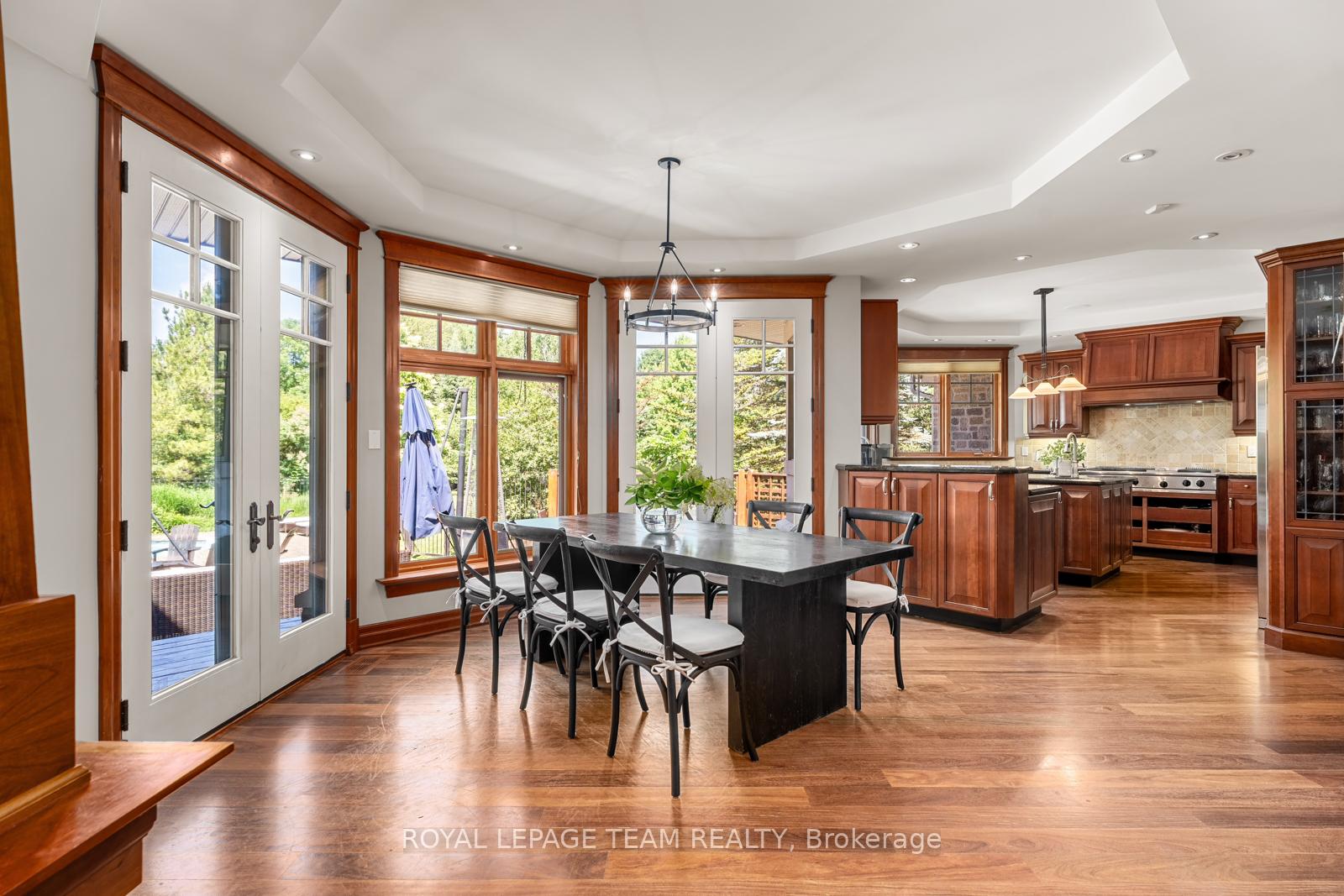 Photo 7 of 33 Marchbrook Circle, Ottawa, Kanata - Rural Kanata (Central) — HOMEH