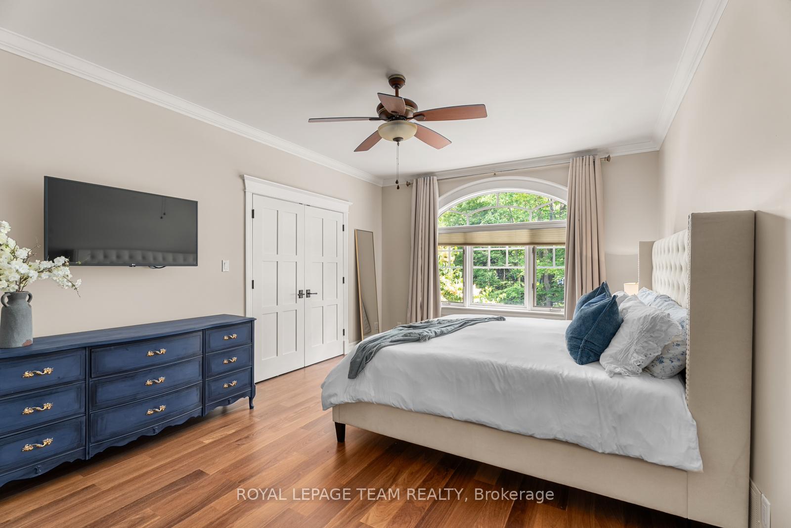 Photo 16 of 33 Marchbrook Circle, Ottawa, Kanata - Rural Kanata (Central) — HOMEH