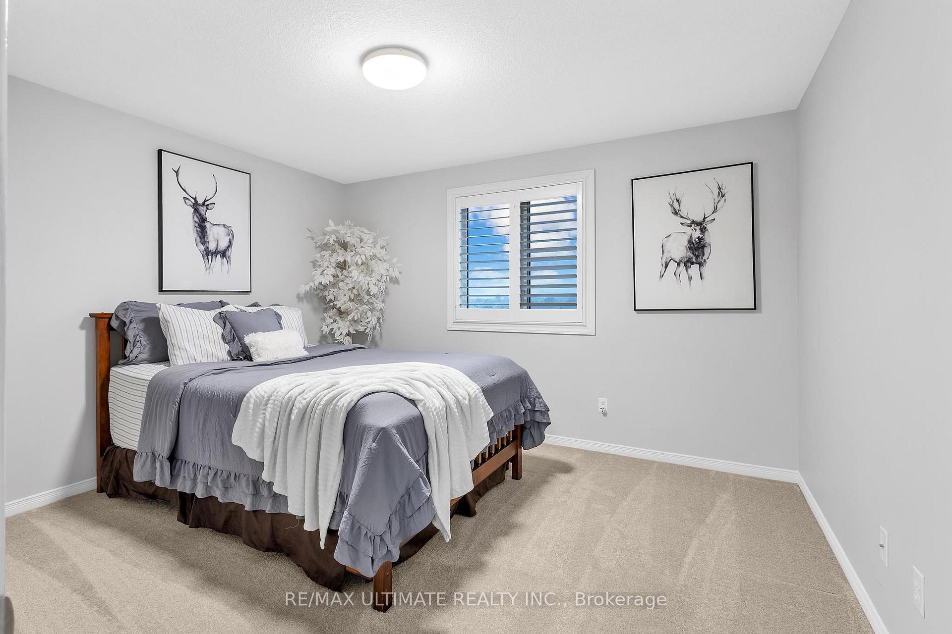 Photo 26 of 936 Manorbrook Court, Kitchener — HOMEH