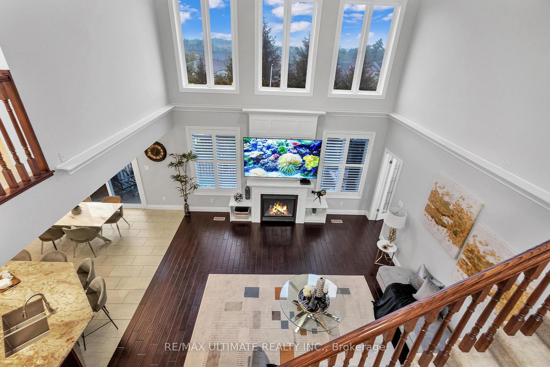 Photo 37 of 936 Manorbrook Court, Kitchener — HOMEH