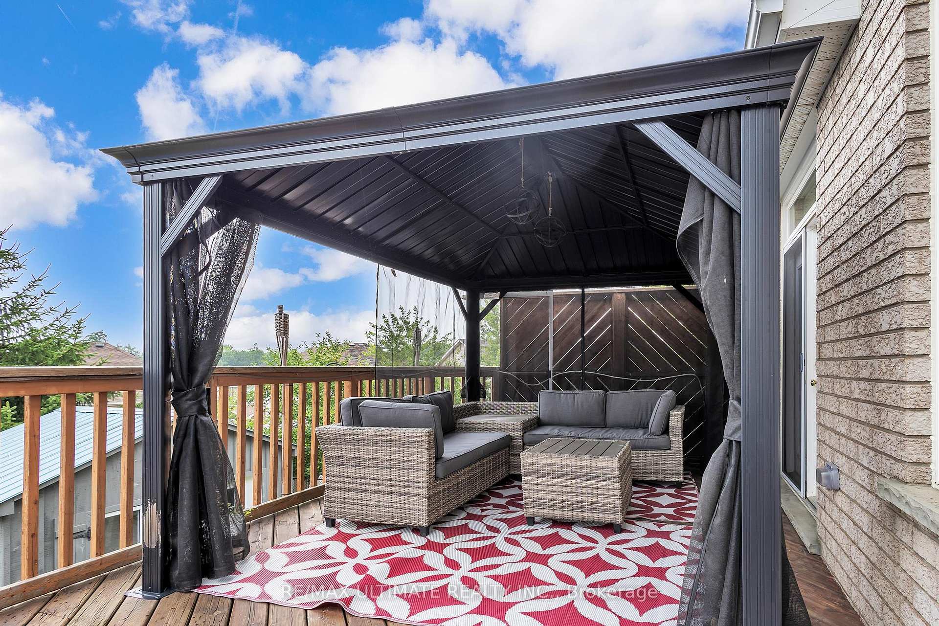 Photo 44 of 936 Manorbrook Court, Kitchener — HOMEH