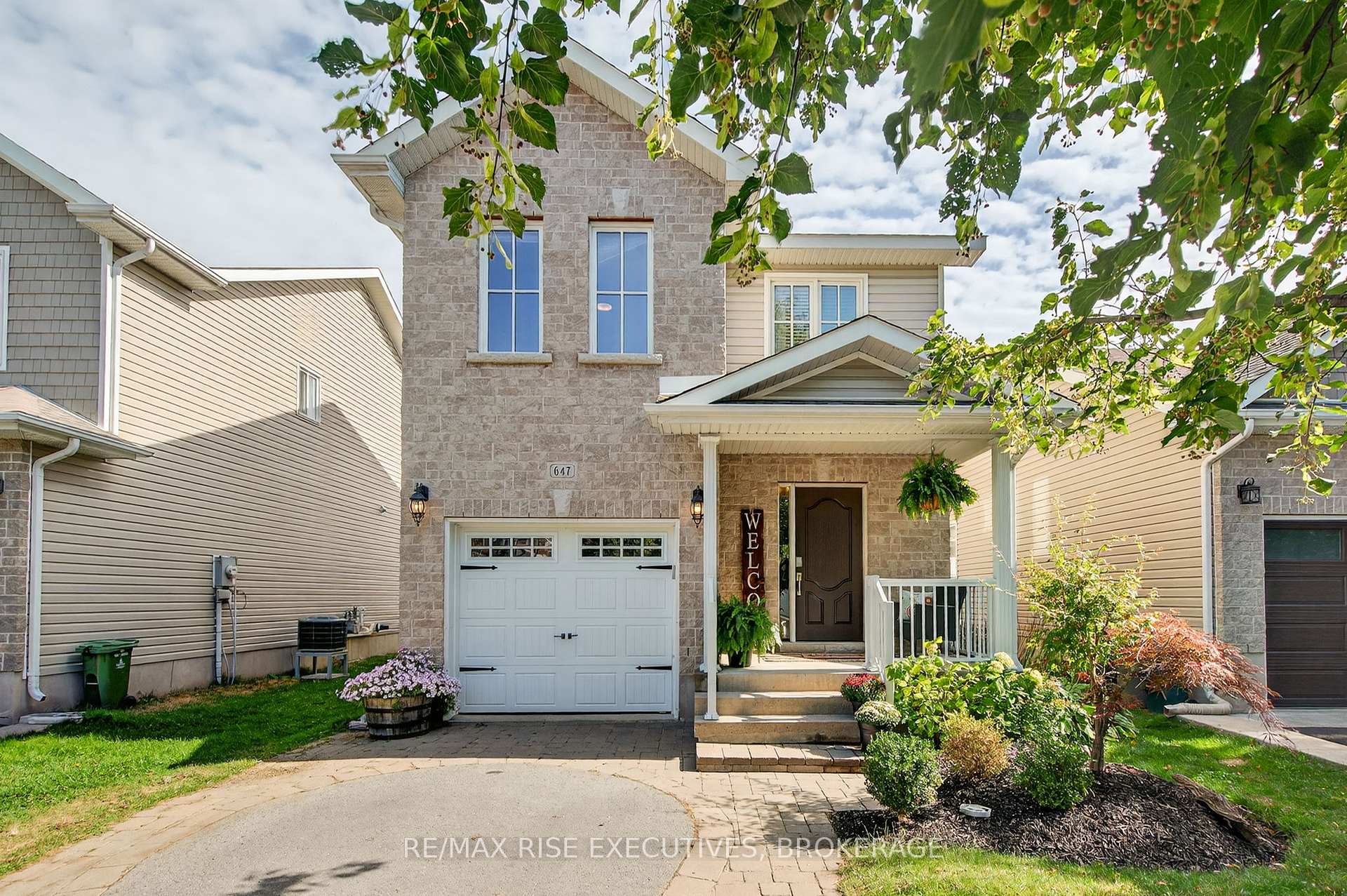 Photo 1 of 647 Walters Street, Kingston, Kingston East (Incl Barret Crt) — HOMEH