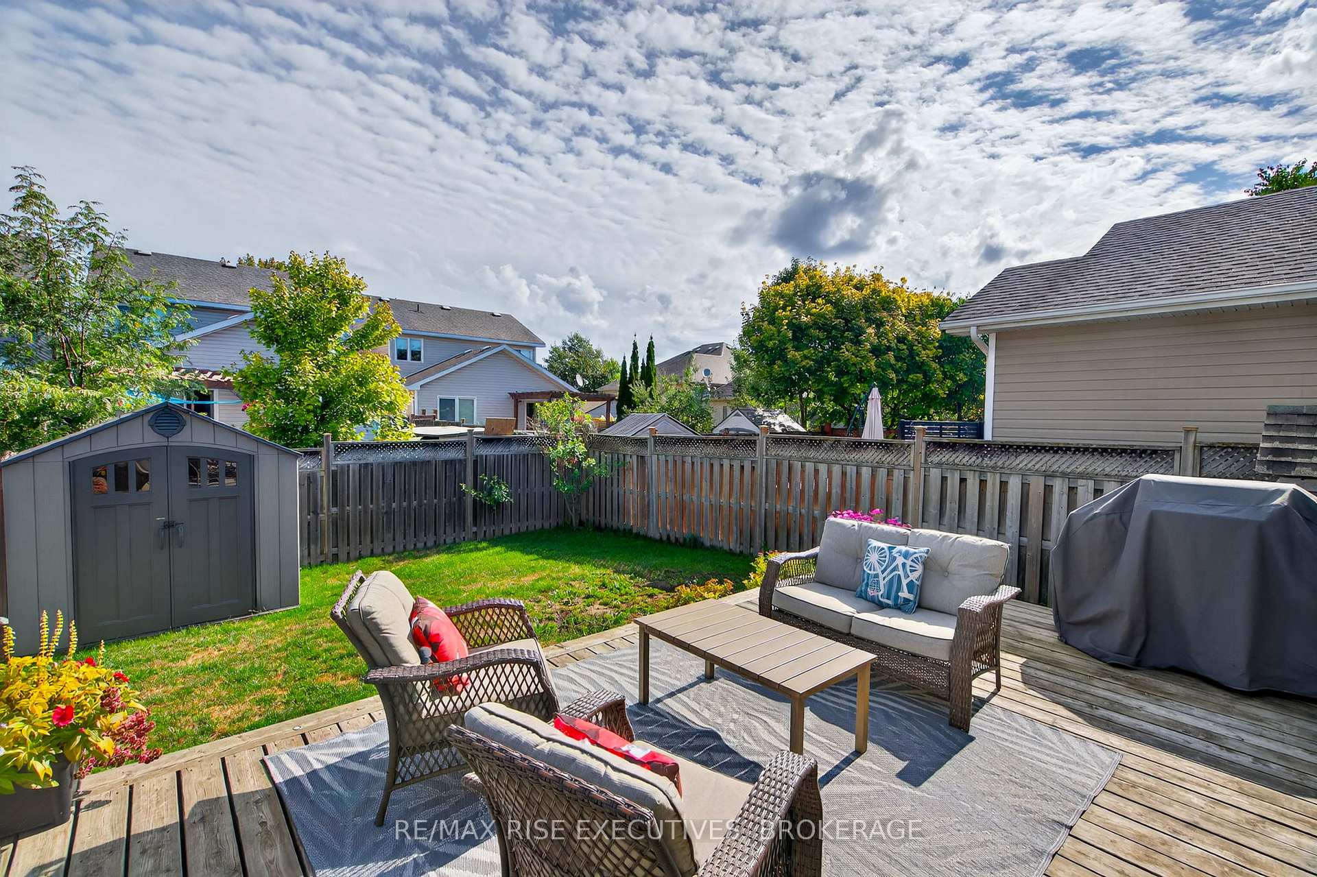 Photo 39 of 647 Walters Street, Kingston, Kingston East (Incl Barret Crt) — HOMEH