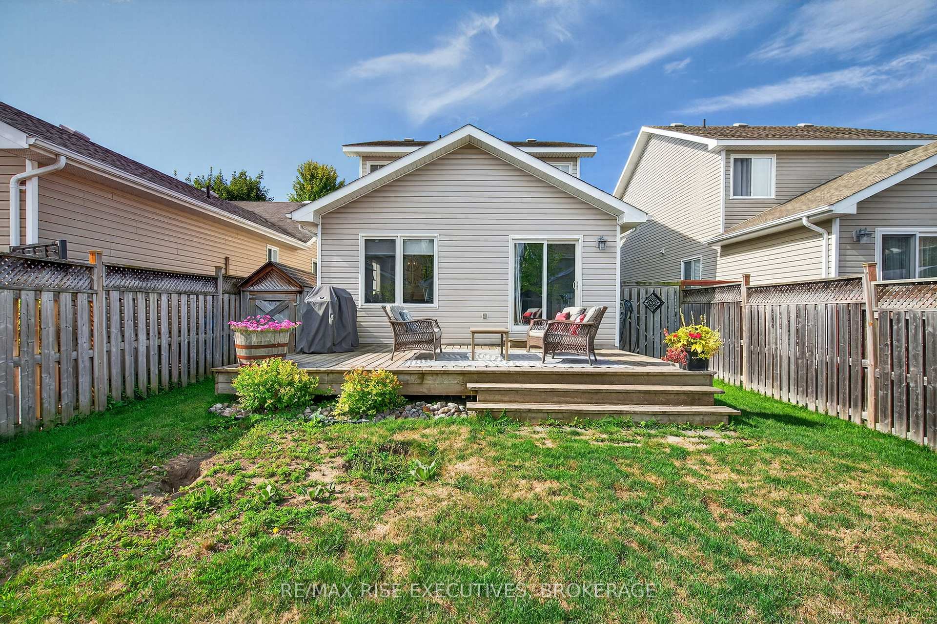 Photo 40 of 647 Walters Street, Kingston, Kingston East (Incl Barret Crt) — HOMEH
