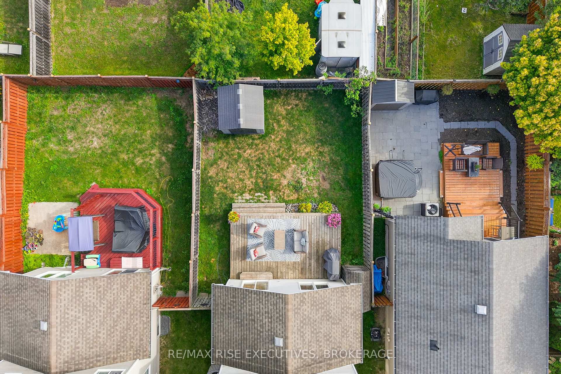 Photo 41 of 647 Walters Street, Kingston, Kingston East (Incl Barret Crt) — HOMEH