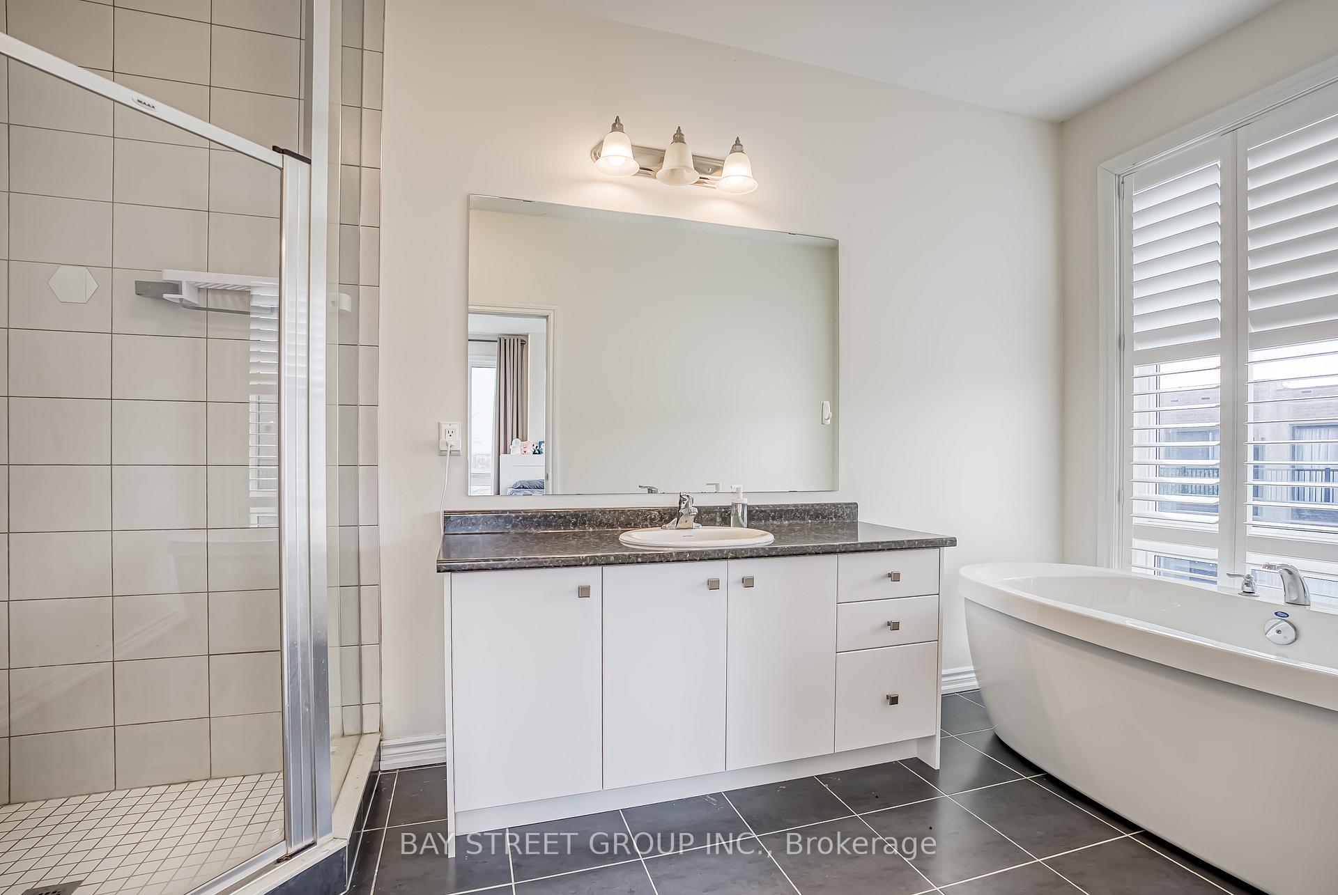Photo 12 of 1 Breyworth Road, Markham, Victoria Square — HOMEH