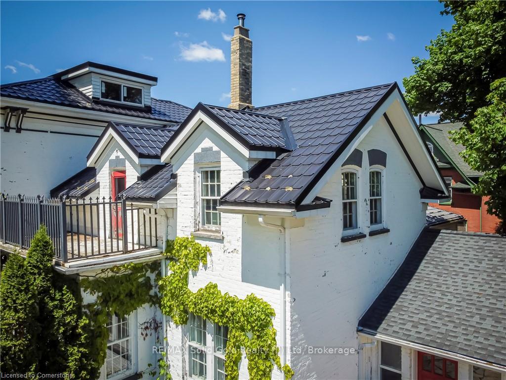 Photo 4 of 140 Lancaster Street E, Kitchener — HOMEH
