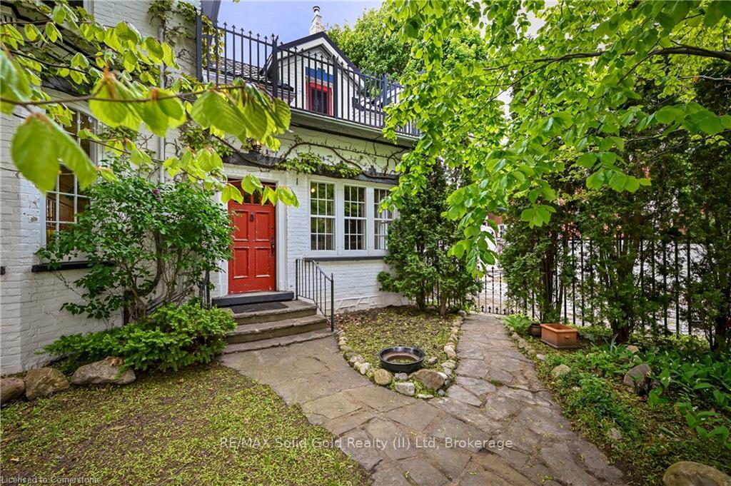 Photo 5 of 140 Lancaster Street E, Kitchener — HOMEH