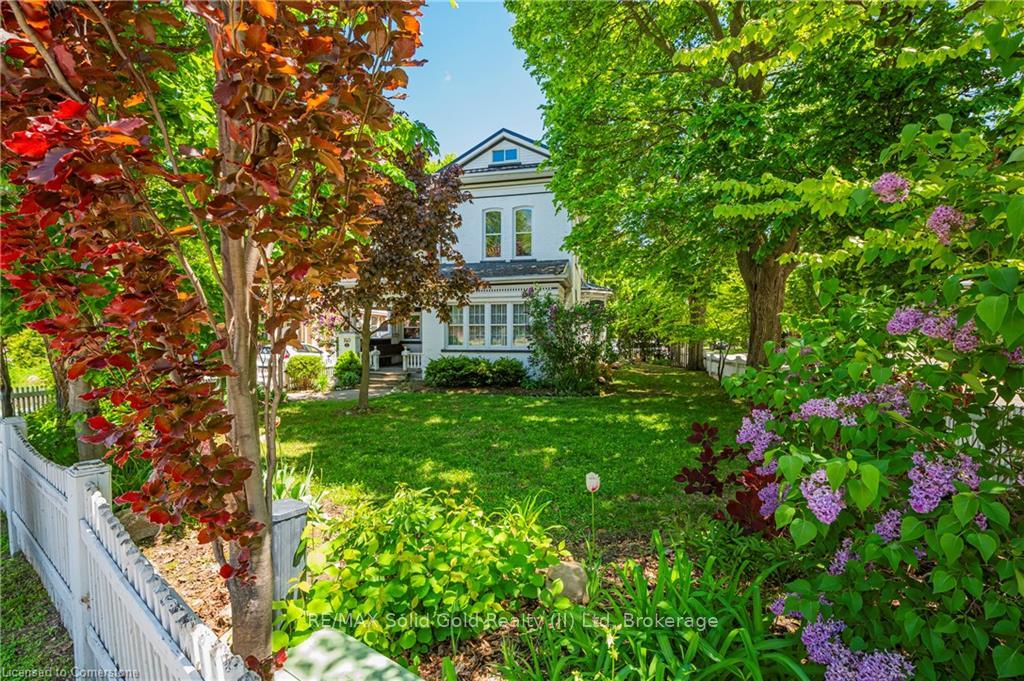 Photo 7 of 140 Lancaster Street E, Kitchener — HOMEH