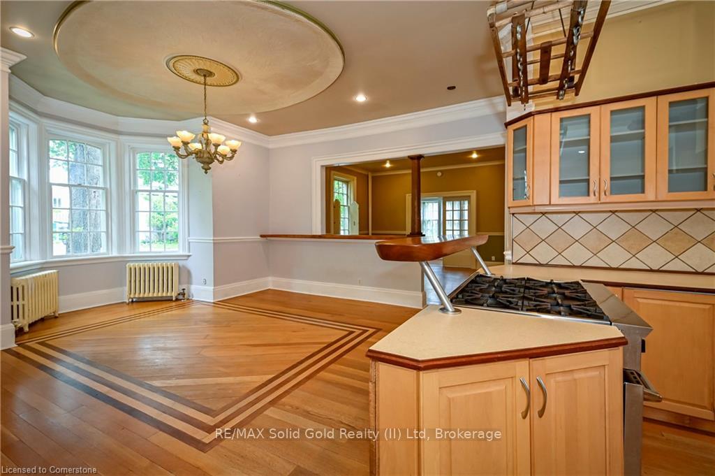 Photo 34 of 140 Lancaster Street E, Kitchener — HOMEH